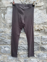Load image into Gallery viewer, Charcoal leggings  7-8y (122-128cm)
