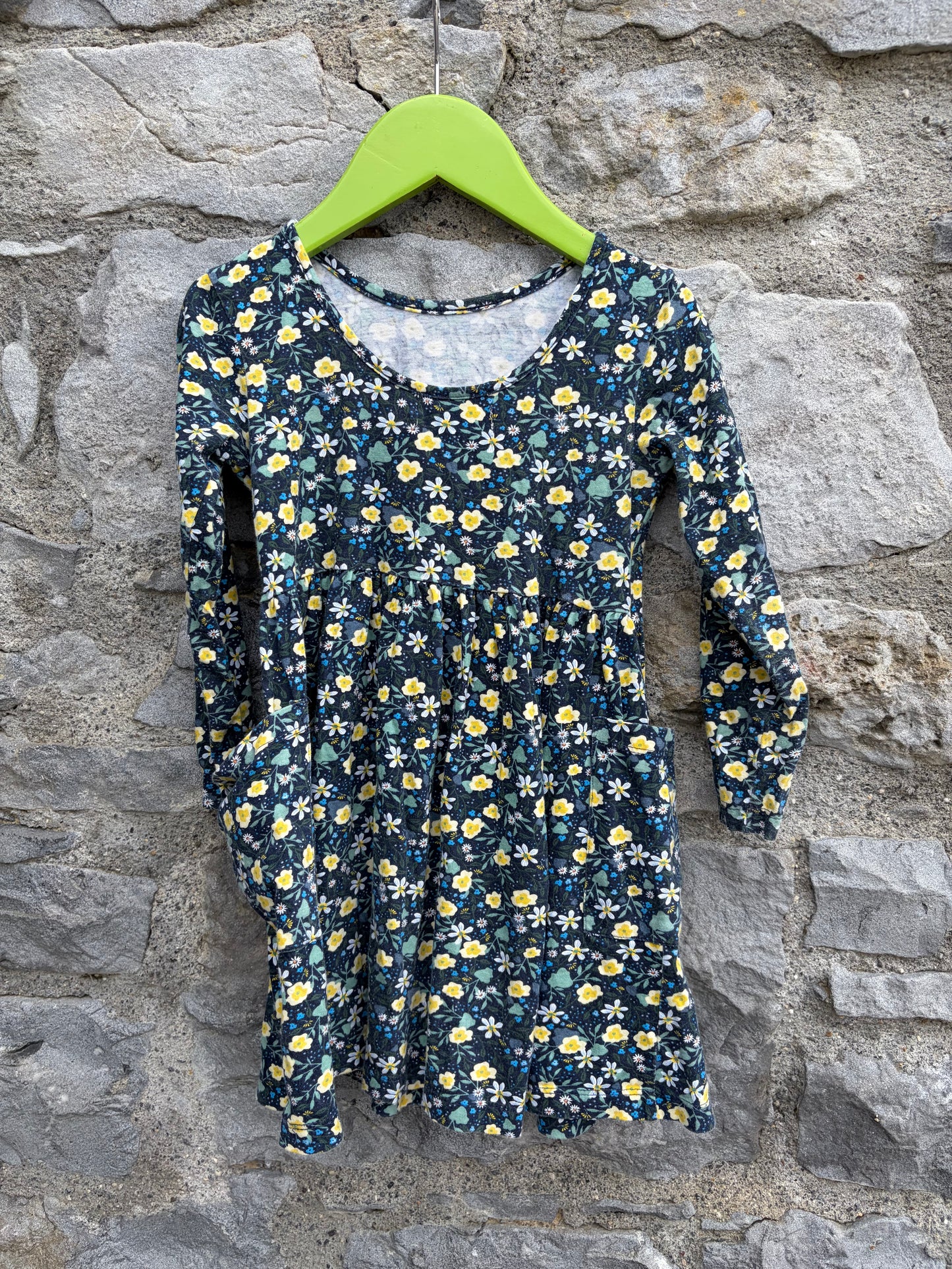 Yellow flowers navy dress 3-4y (98-104cm)