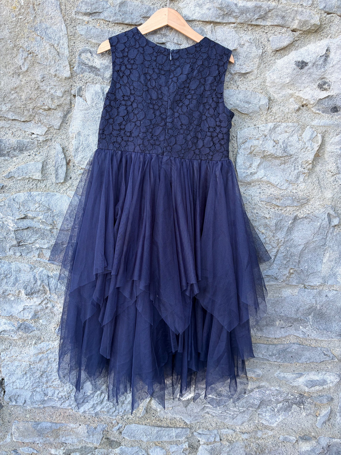 Navy tulle dress  7-8y (122-128cm)