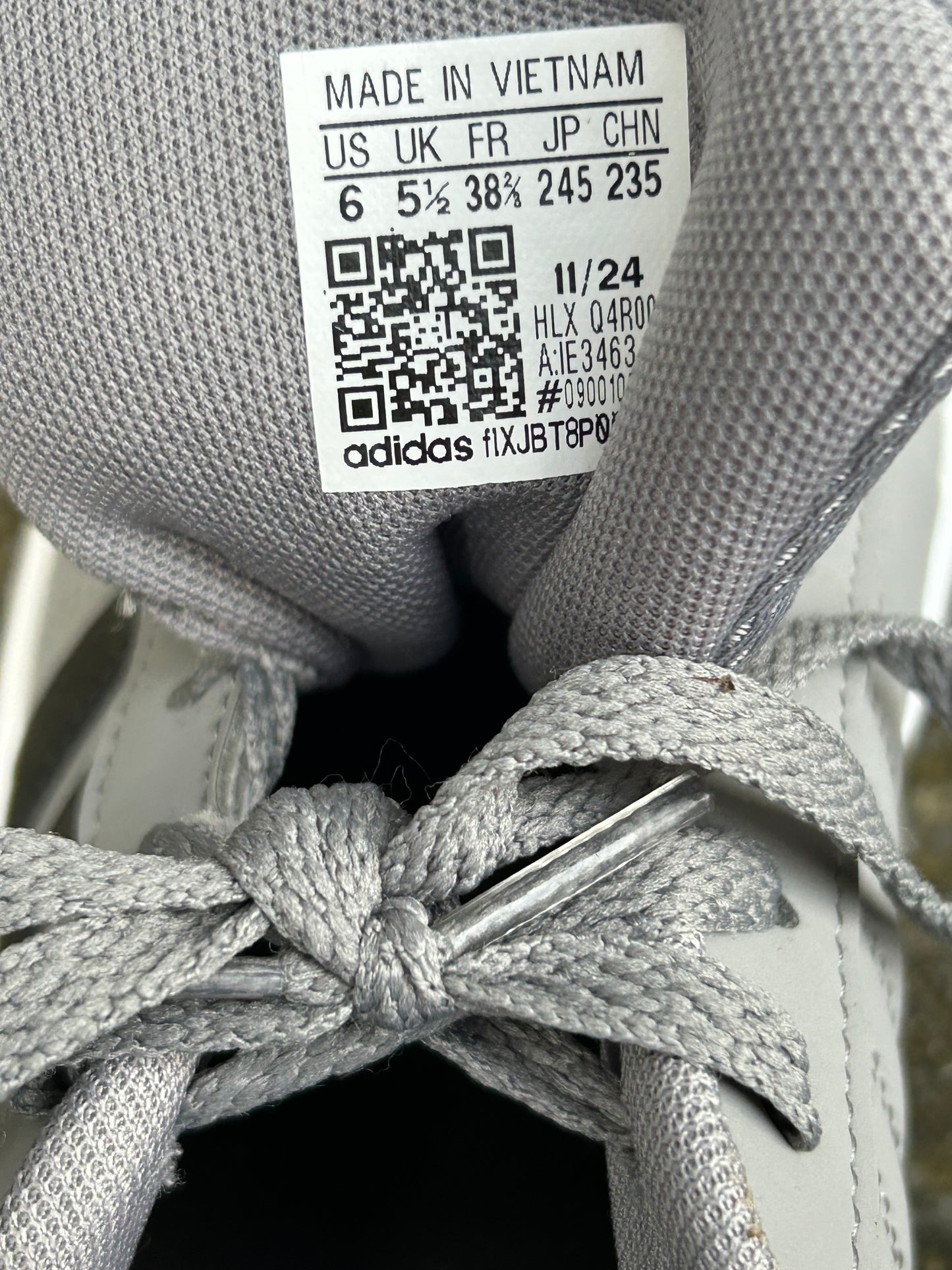 VS PACE 2.0 Boys Trainers   uk 5.5 (eu 38.5)