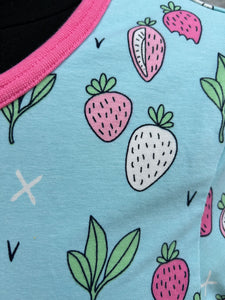 Strawberries blue T-shirt uk 8-10