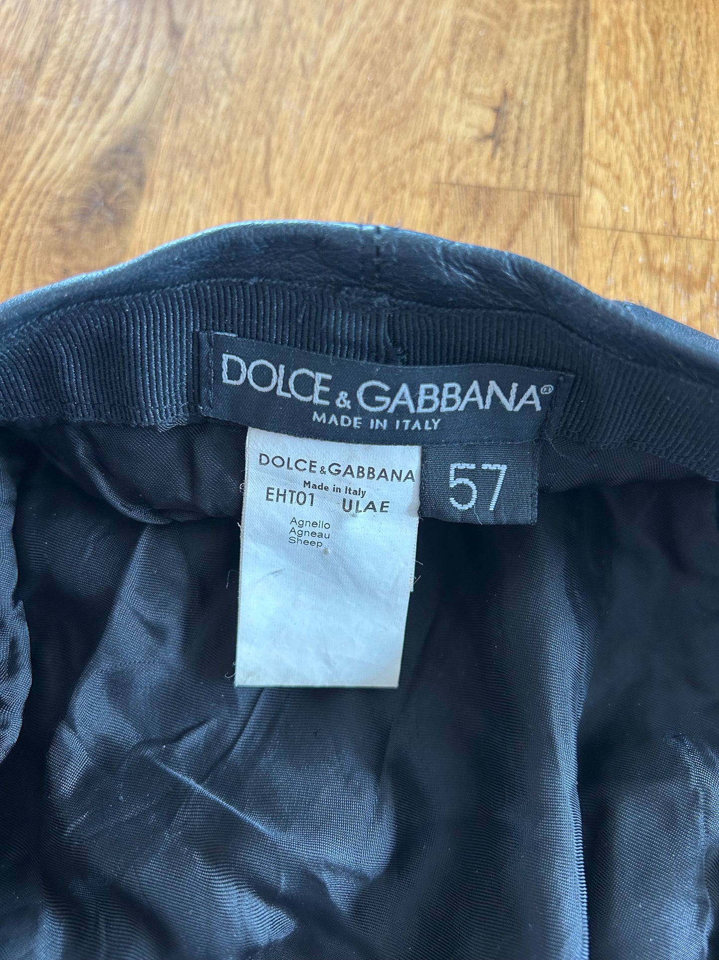 D&G leather newsboy cap