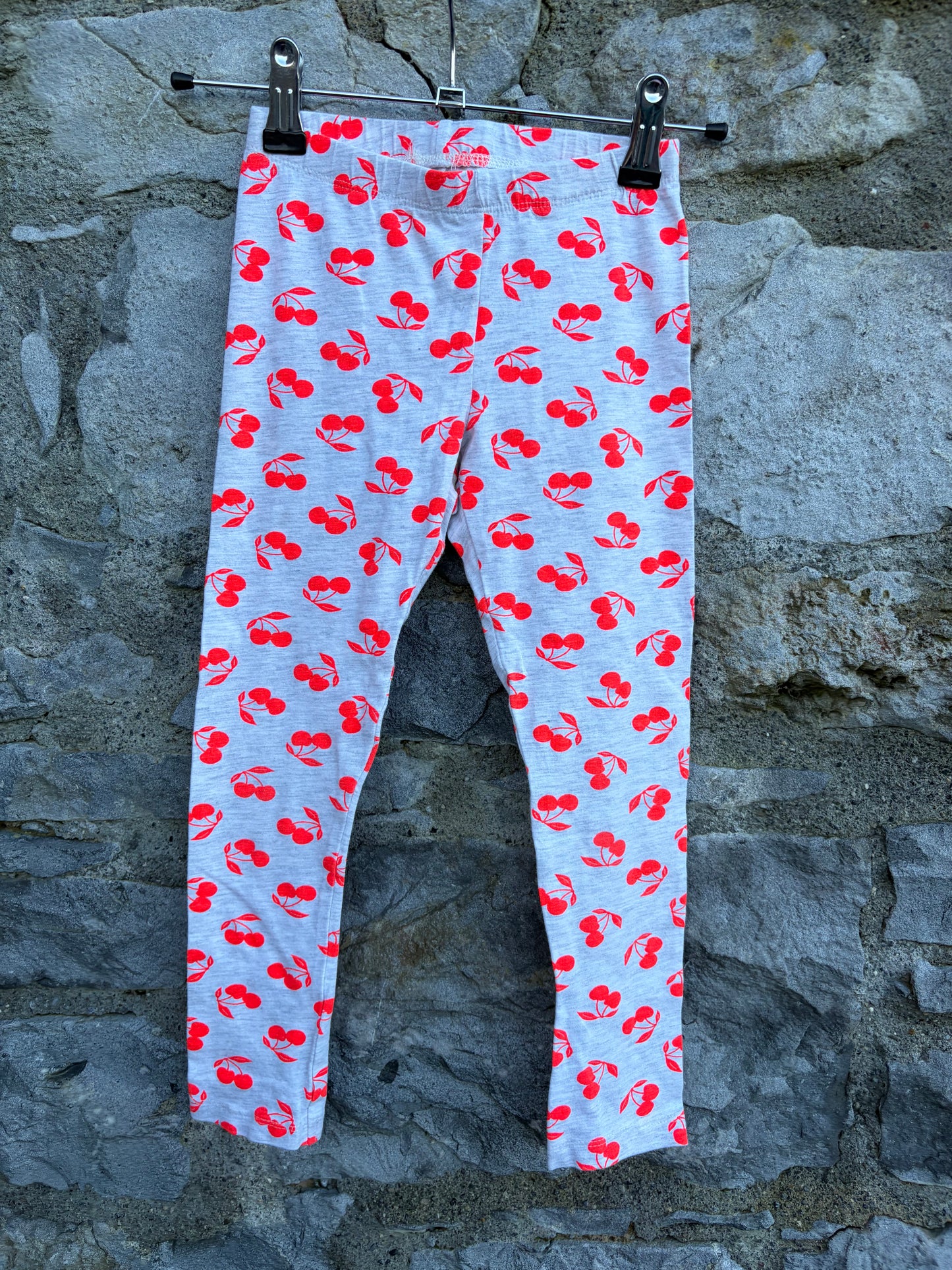 Cherries grey leggings  4-5y (104-110cm)