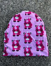 Load image into Gallery viewer, Pink unicorn hat  3-7y (98-122cm)
