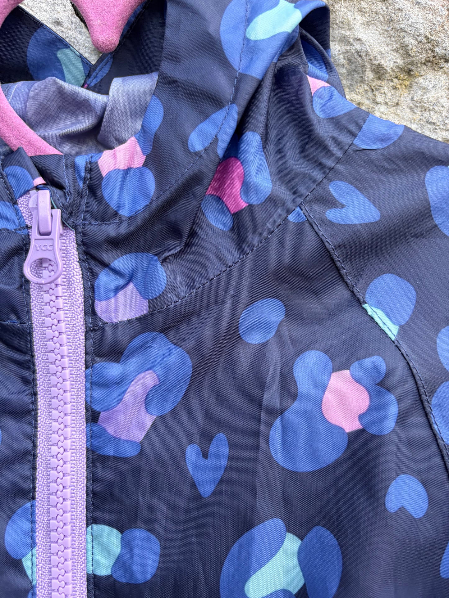 Leopard print navy puddle suit  5-6y (110-116cm)