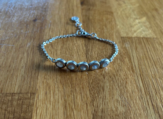 5 circles bracelet
