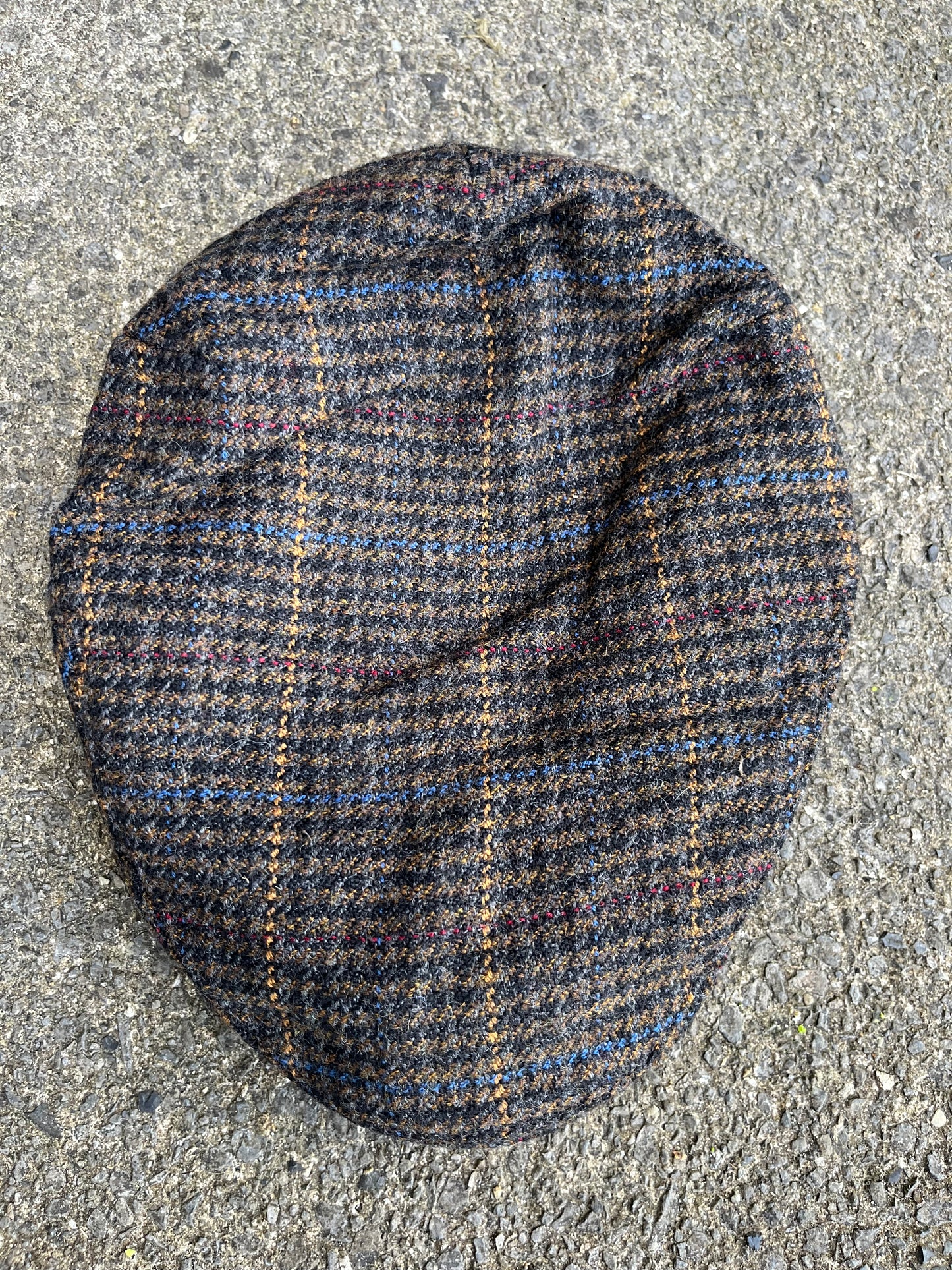 Tweed cap