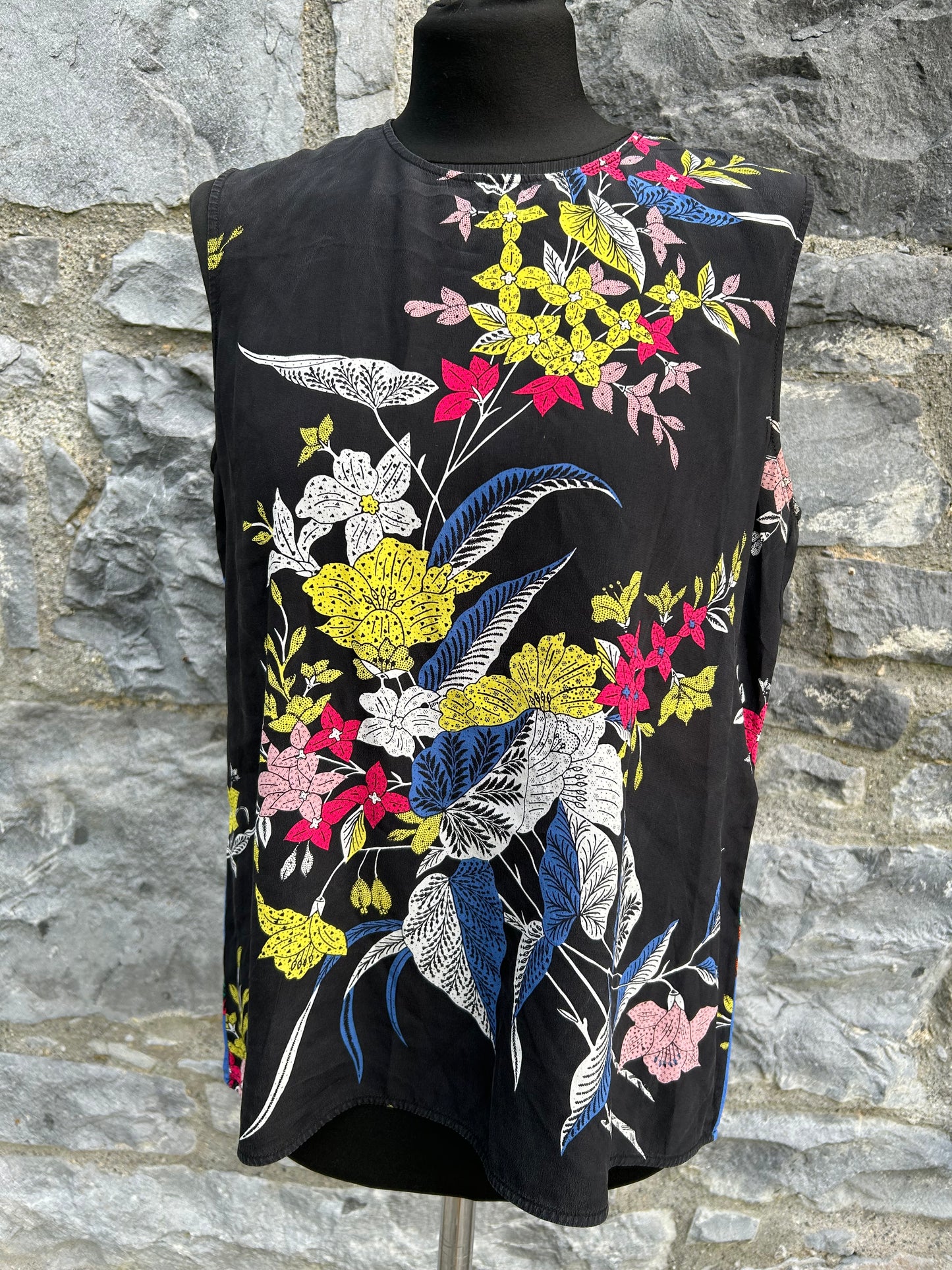 DVF Black&blue floral silk top uk 10