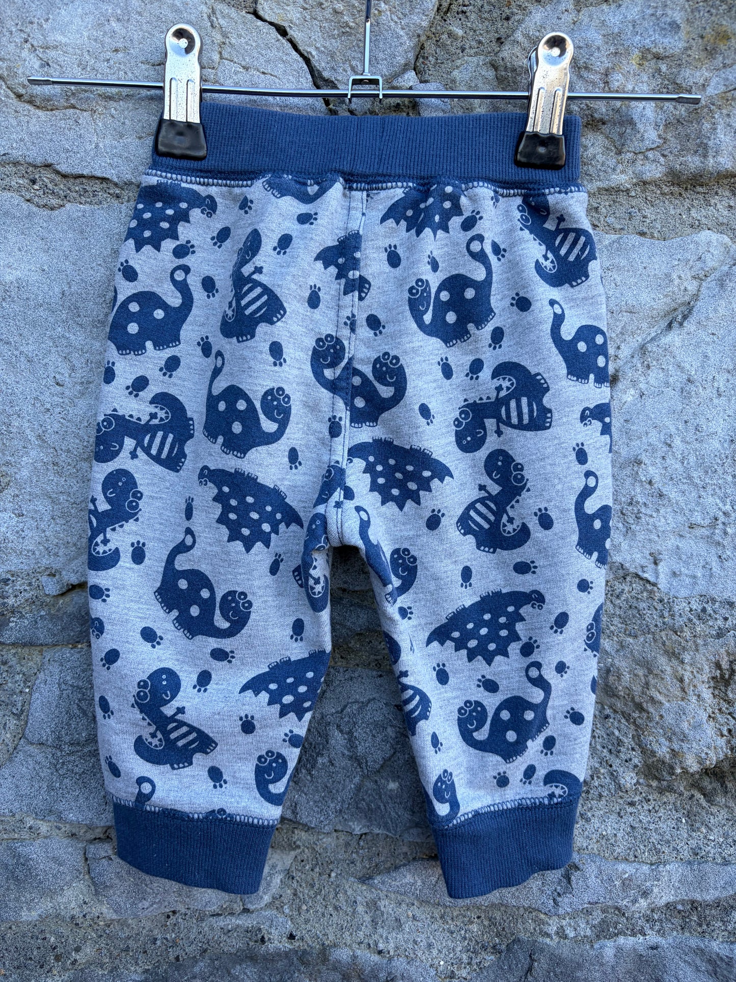Dinosaurs grey sweat pants  3-6m (62-68cm)