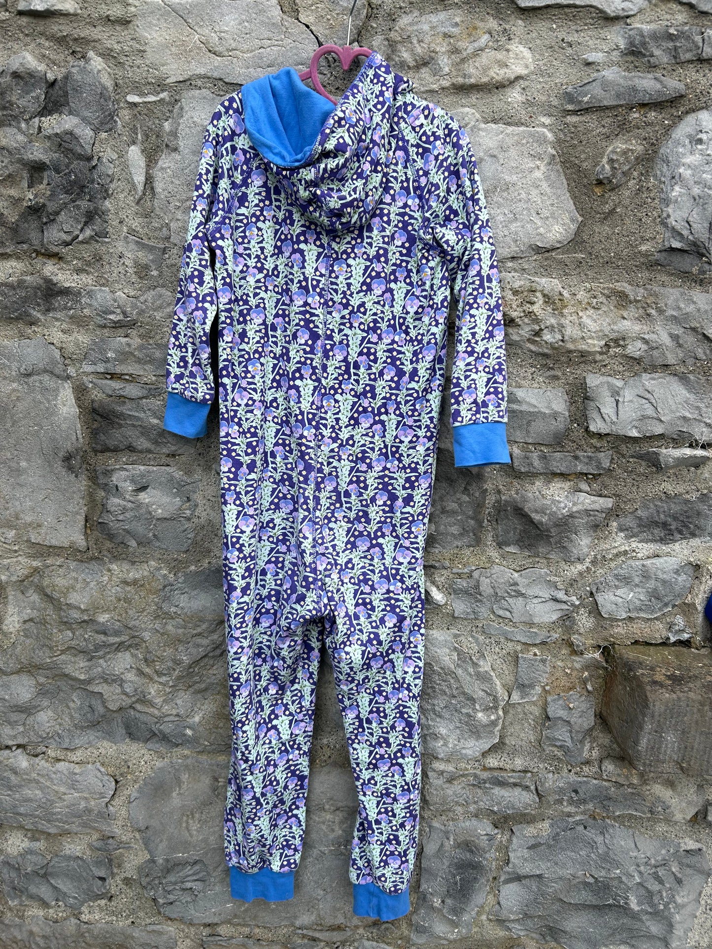 Violets purple hooded onesie  7-8y (122-128cm)