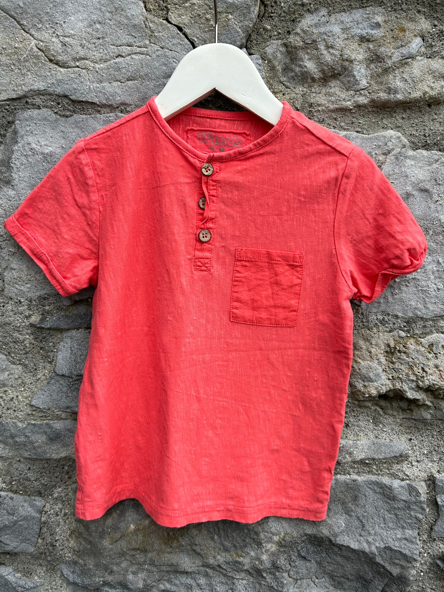 Red T-shirt 3y (98cm)