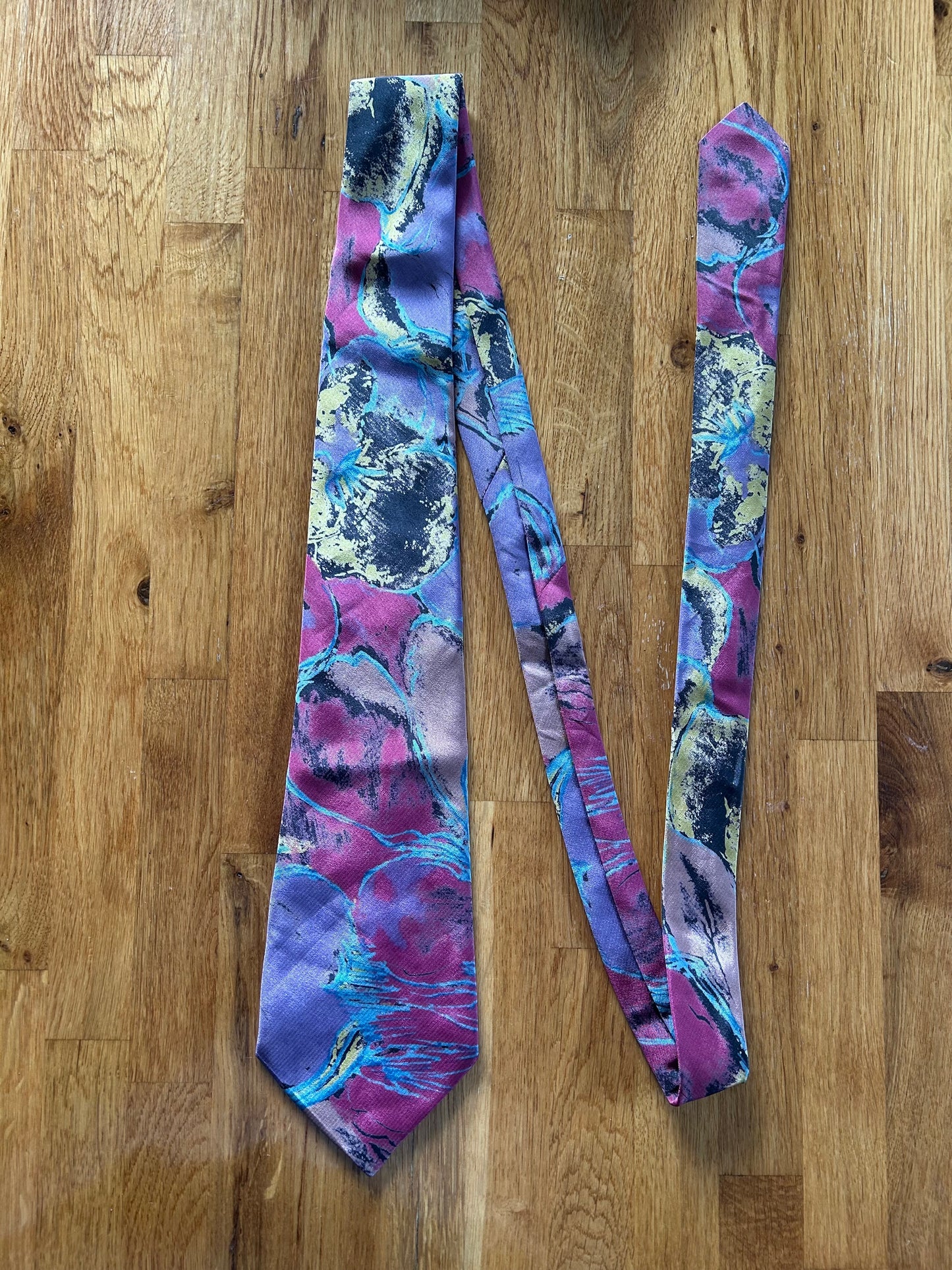 Purple&pink abstract tie
