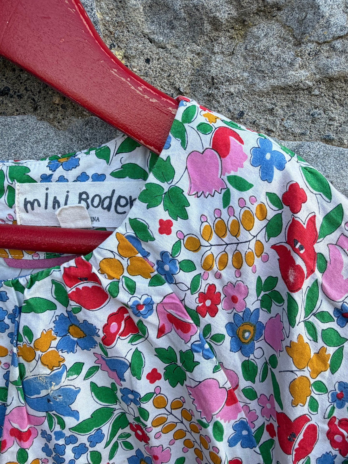 Colourful flowers dress  4-5y (104-110cm)