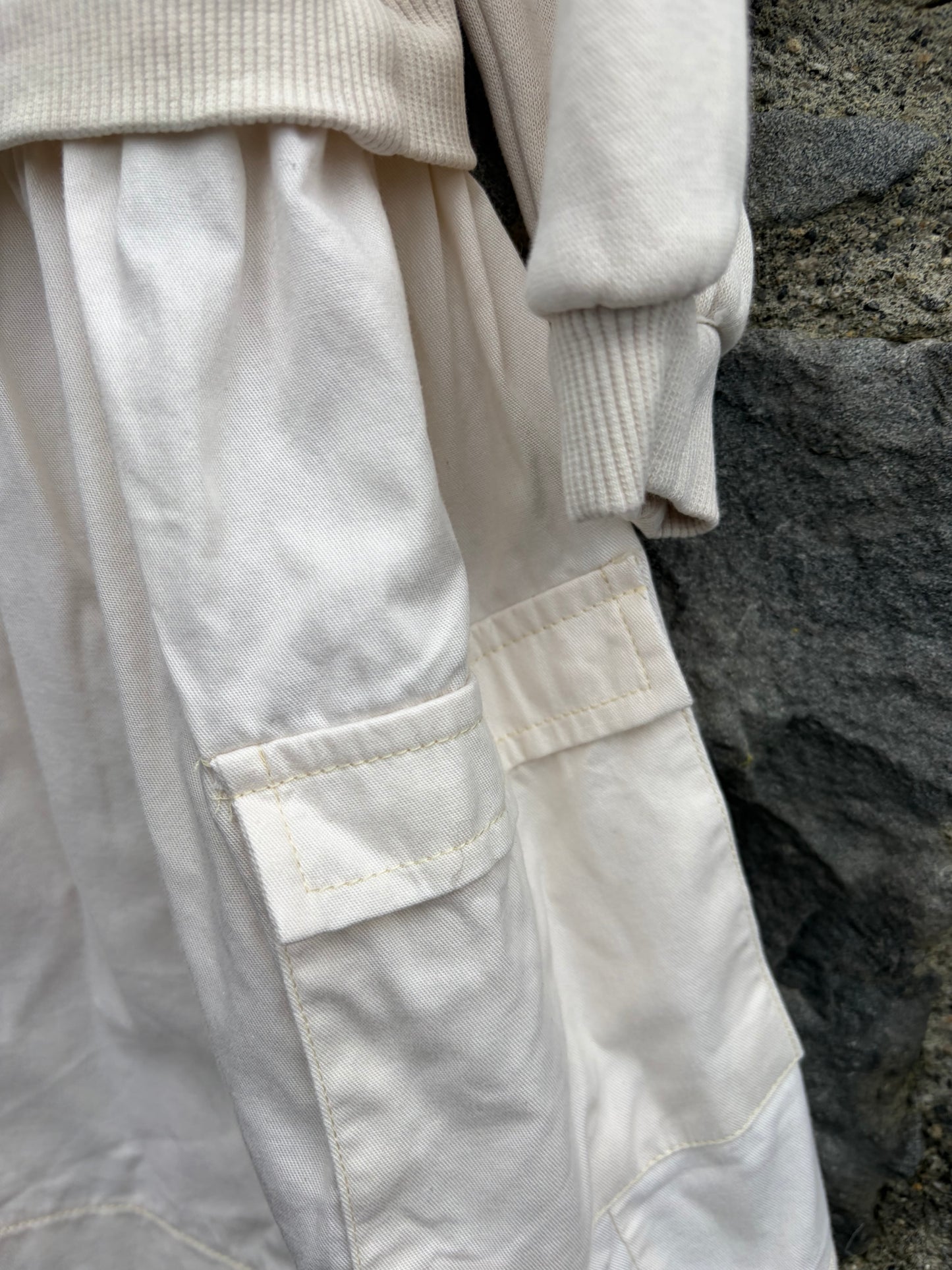 Cream crew neck sweat dress  4-5y (104-110cm)