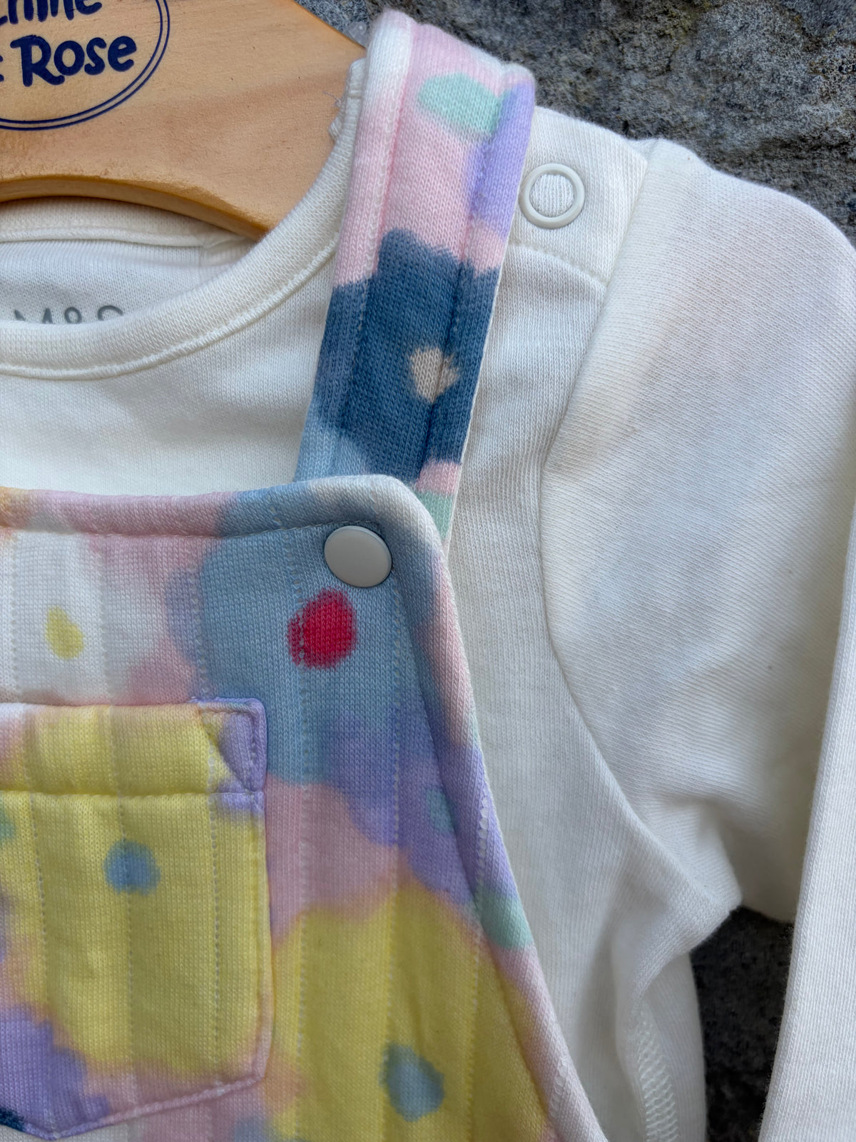Colourful flowers dungarees& vest  9-12m (74-80cm)