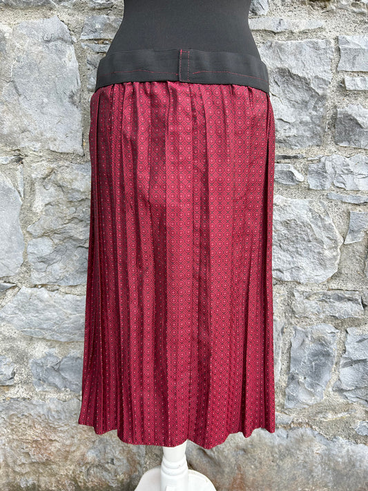 Maroon pleated skirt uk 14-16