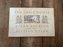 Load image into Gallery viewer, The snail house by Allan Ahlberg
