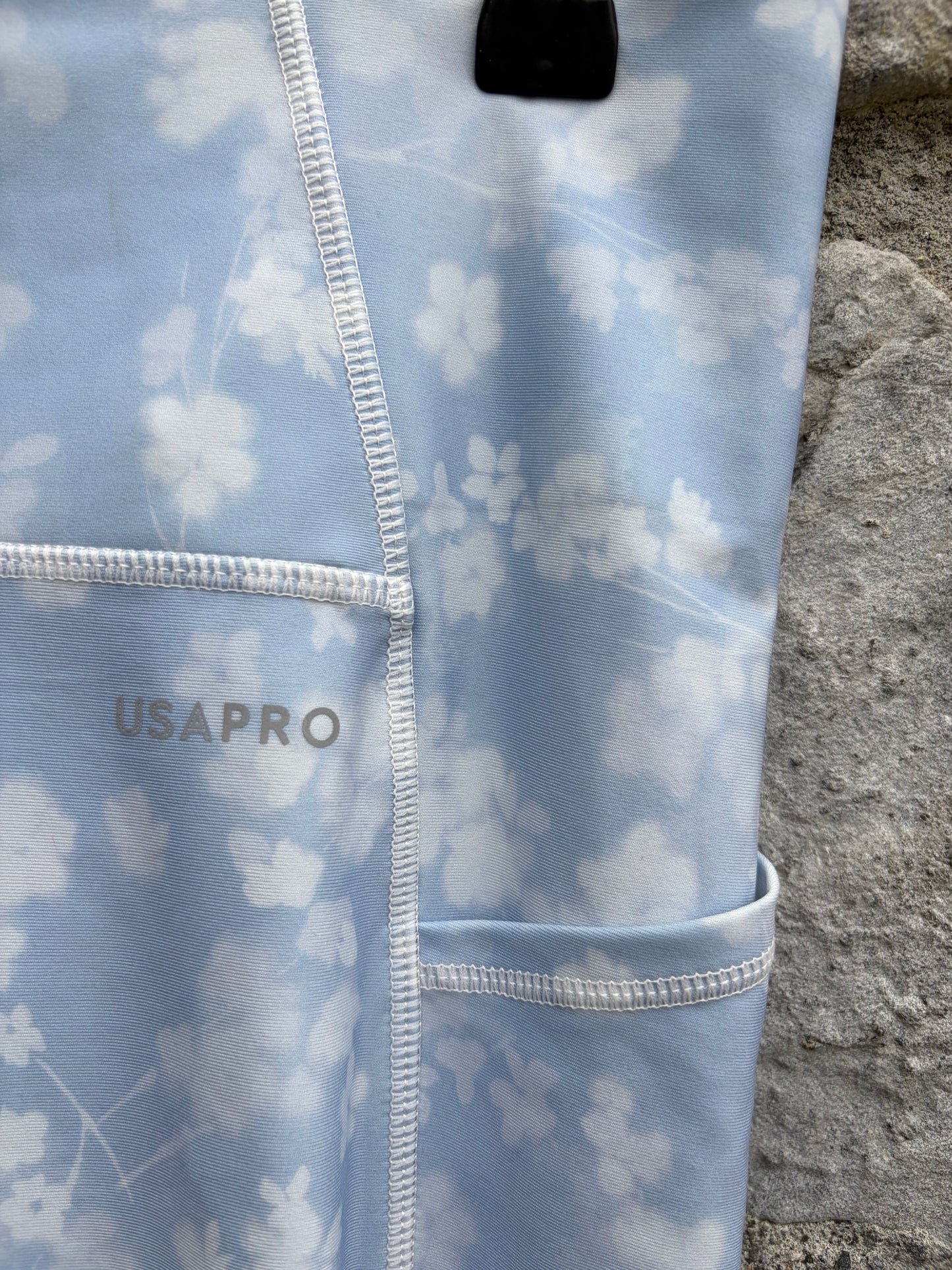 Blue watercolor floral high-rise leggings uk 10-12