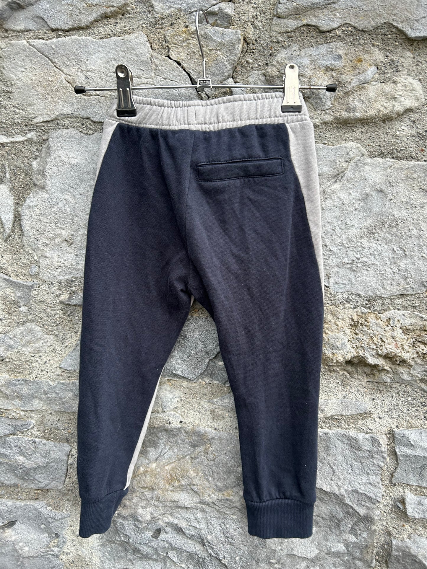 Grey&navy tracksuit bottoms   2-3y (92-98cm)