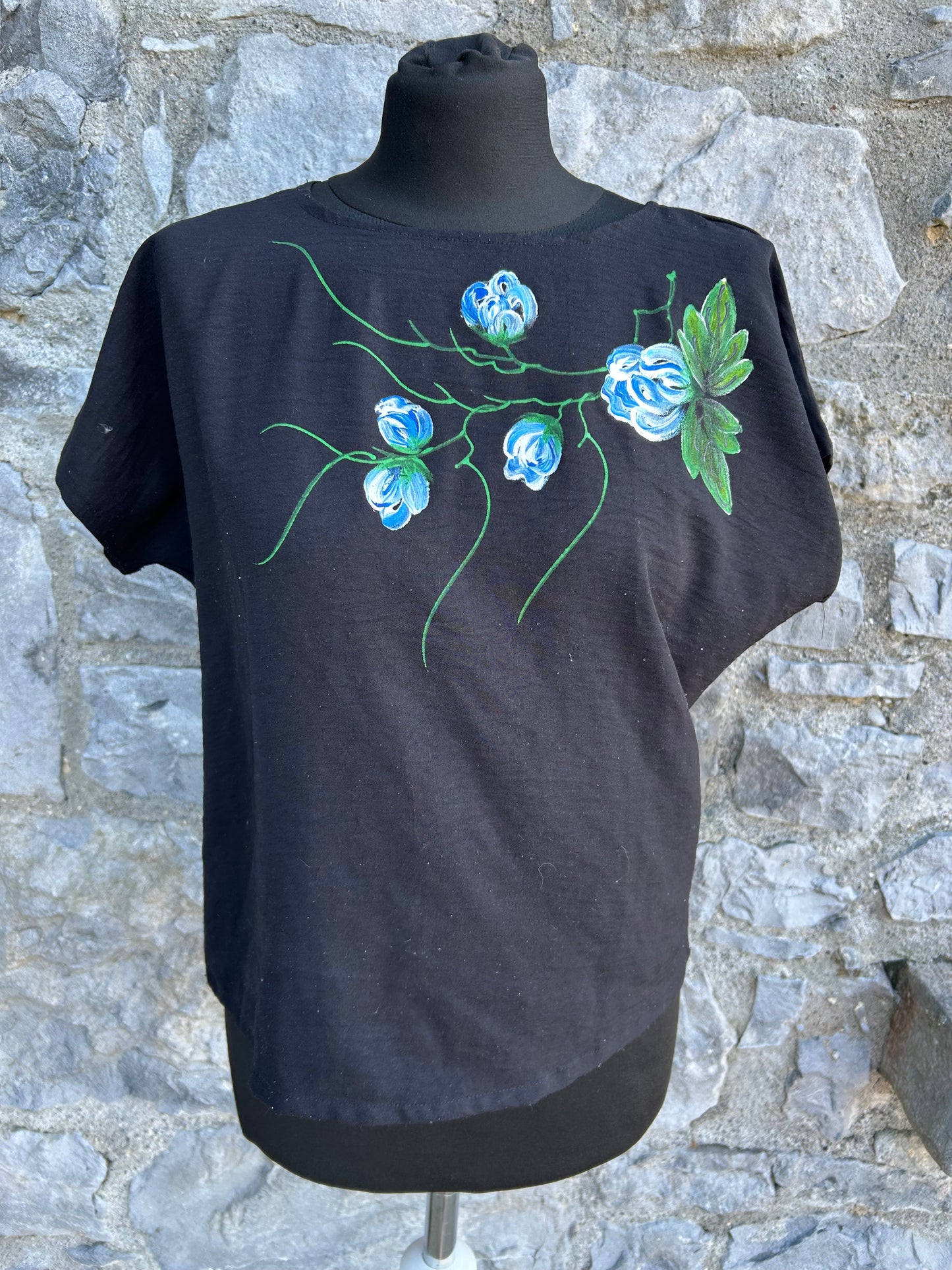 90s hand painted black top uk 8-10