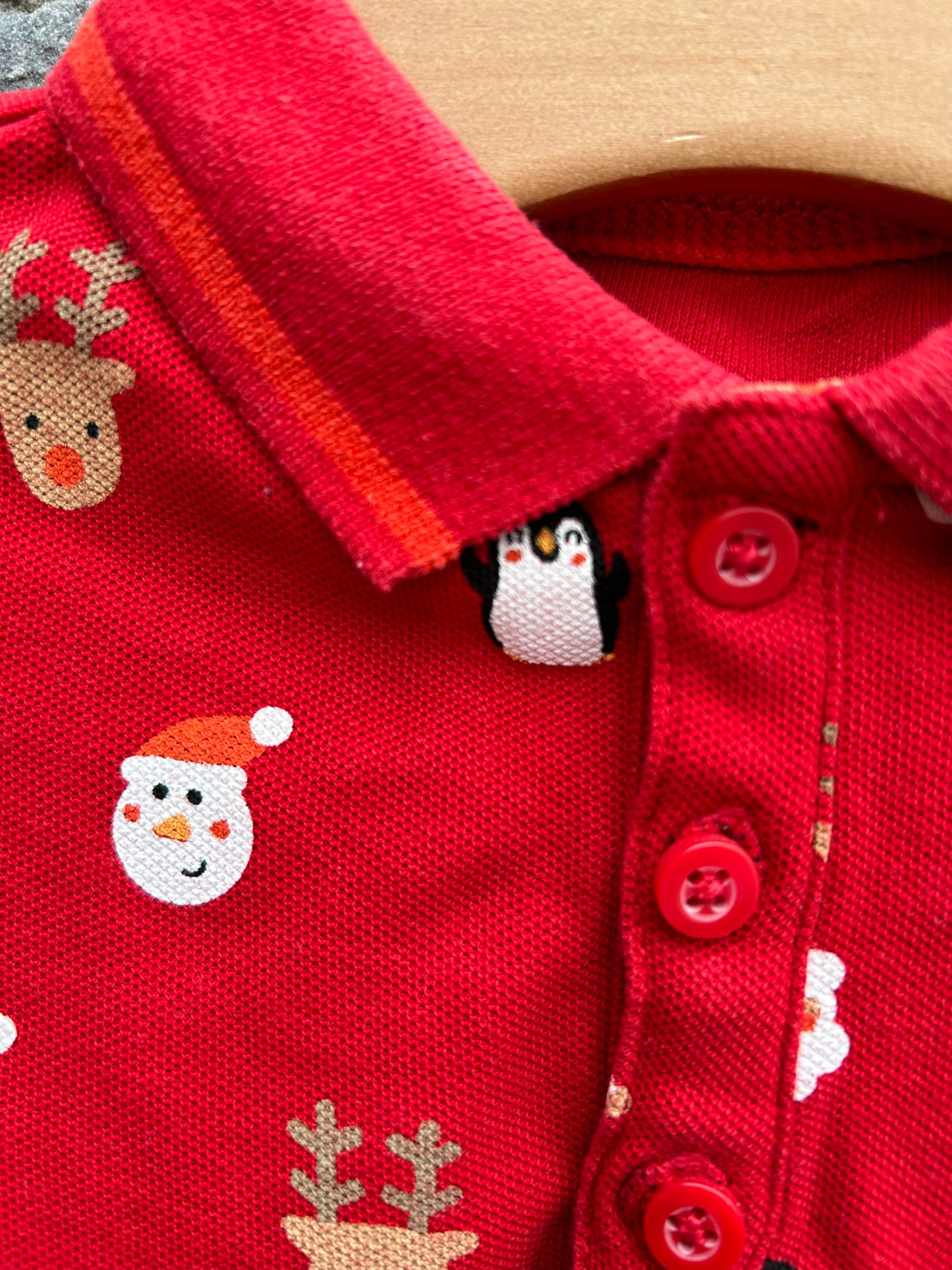 Christmas print polo top 2-3y (92-98cm)