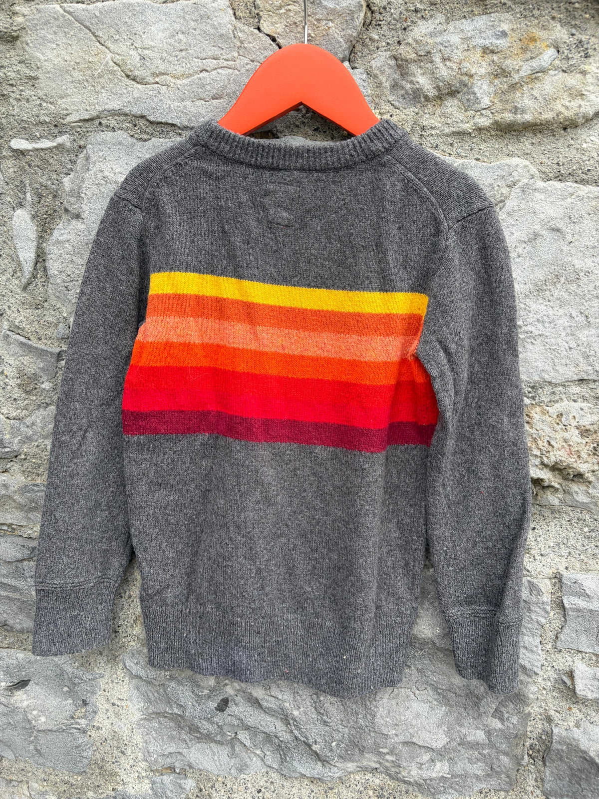 Orange stripes grey jumper  4-5y (104-110cm)