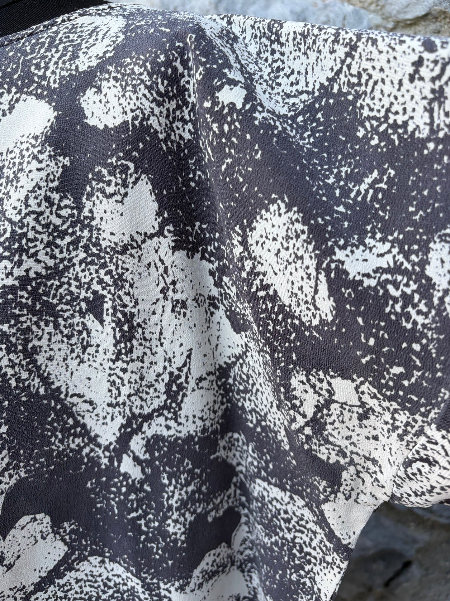 90s abstract grey silk top uk 12