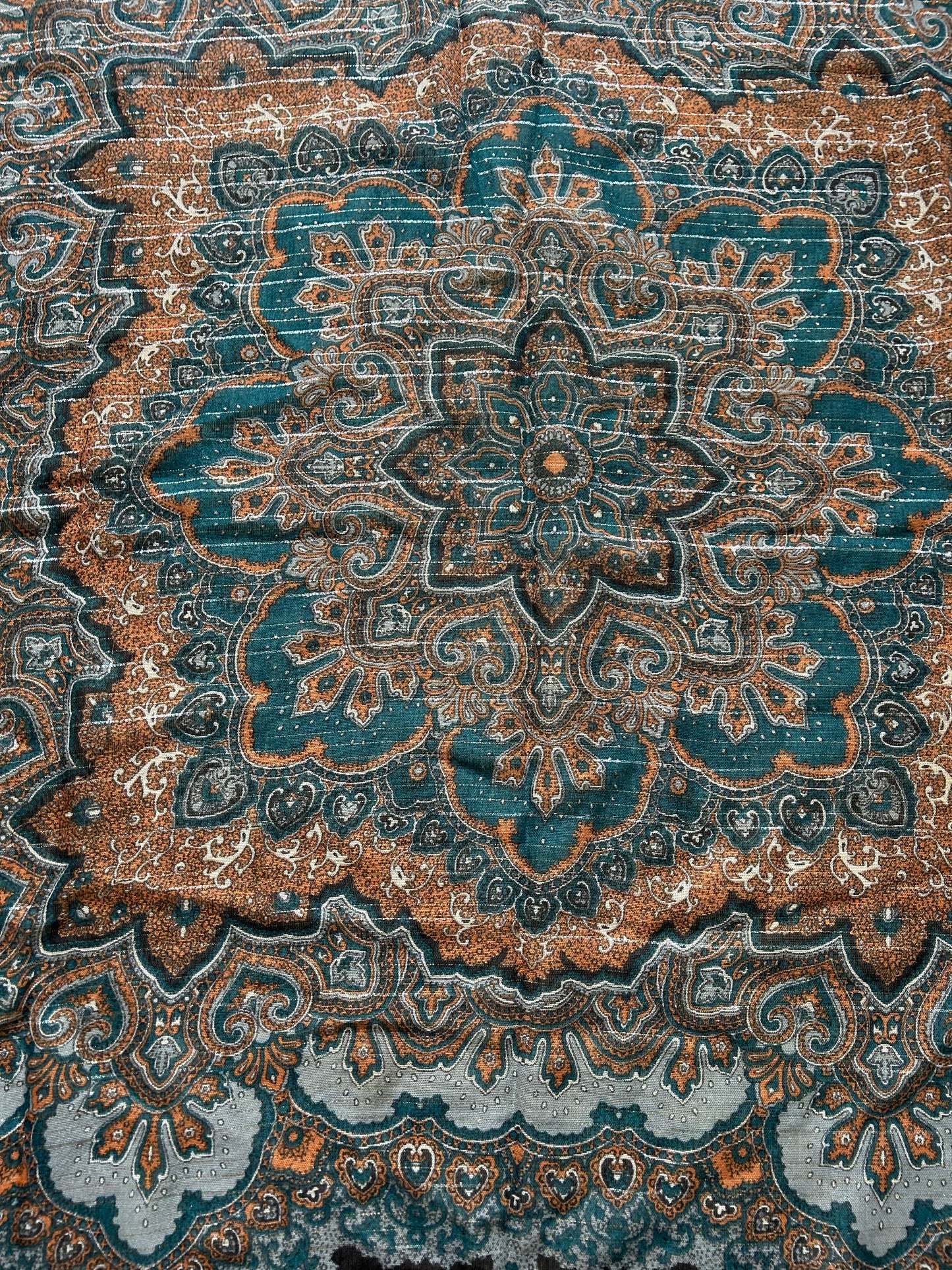 Green&orange shiny threads scarf