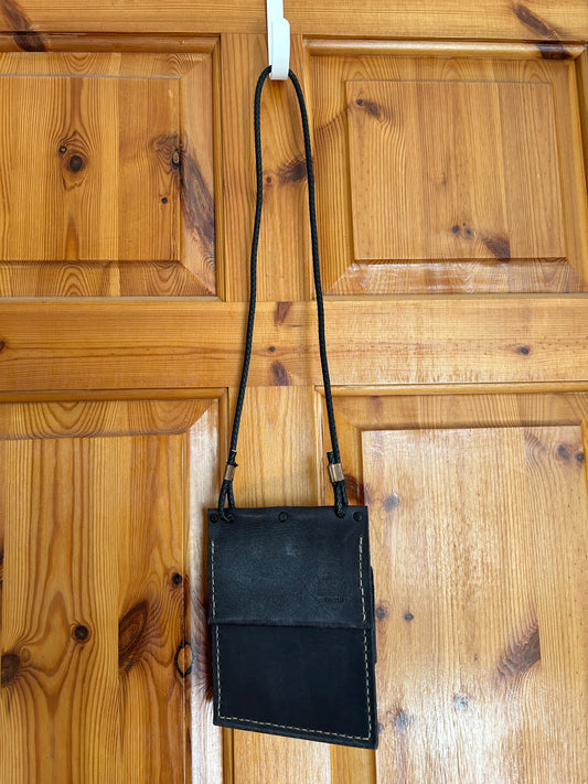 Small leather purse bag