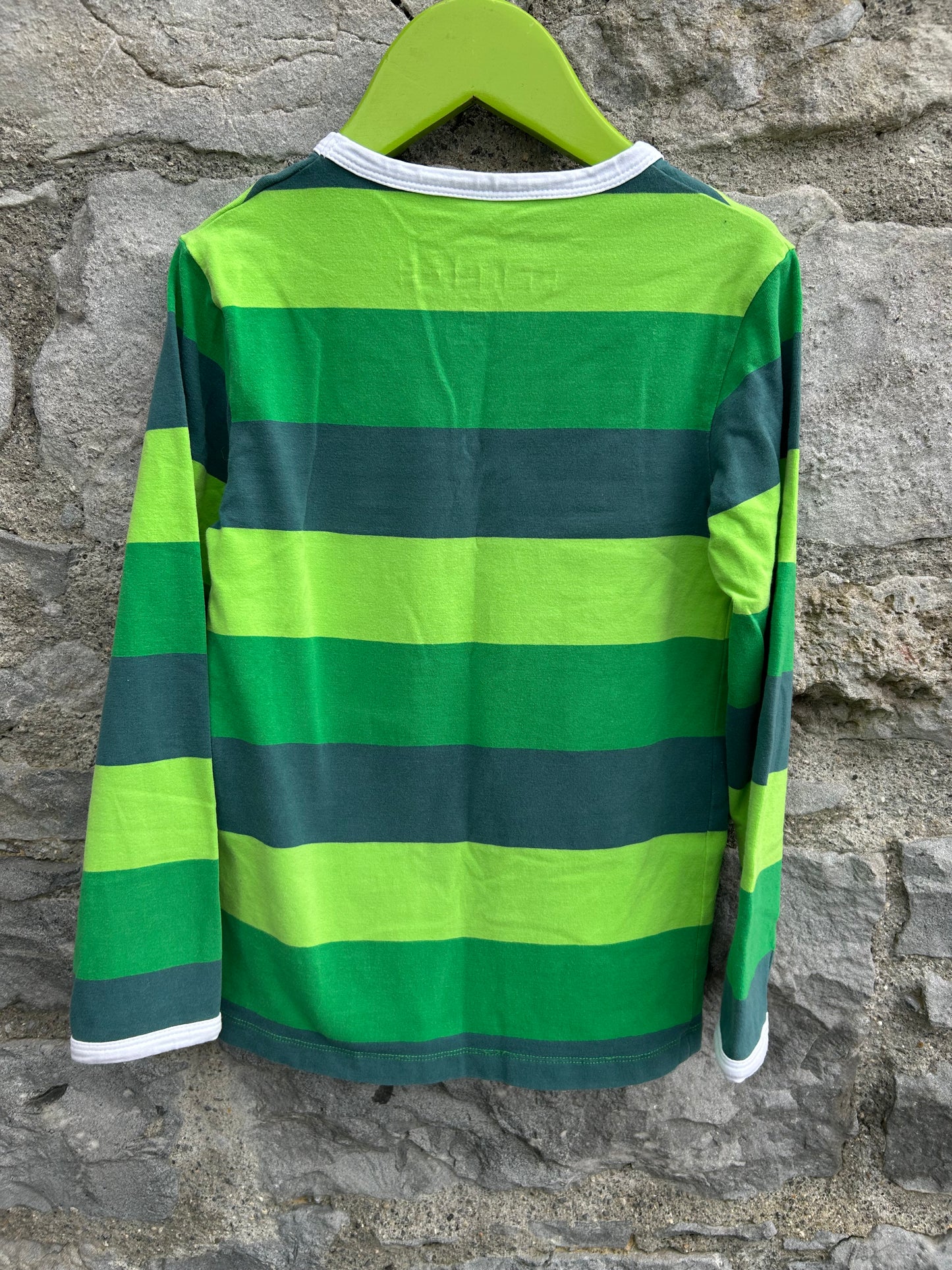 Green stripy tractor top  5-6y (110-116cm)