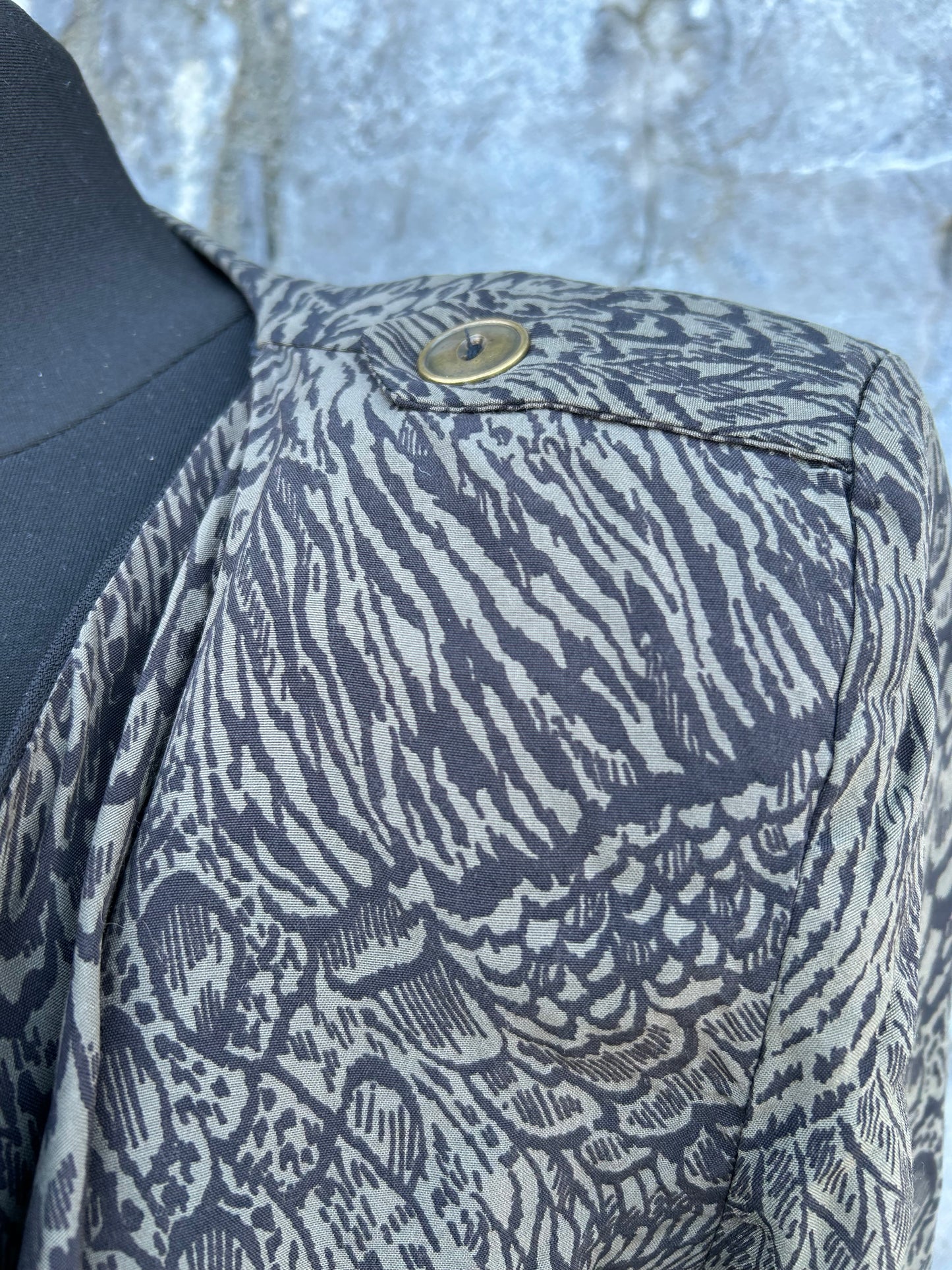 Khaki patterned open jacket uk 8-10