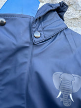 Load image into Gallery viewer, Elephant navy raincoat    3y (98cm)
