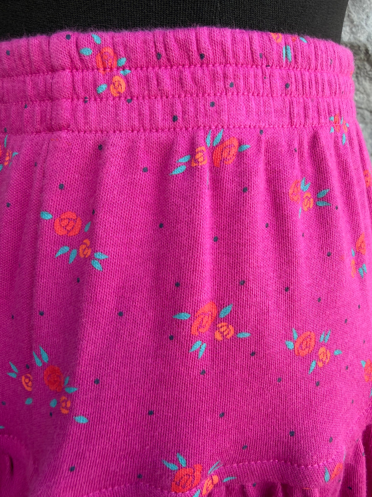 Y2K pink floral skirt uk 6-10