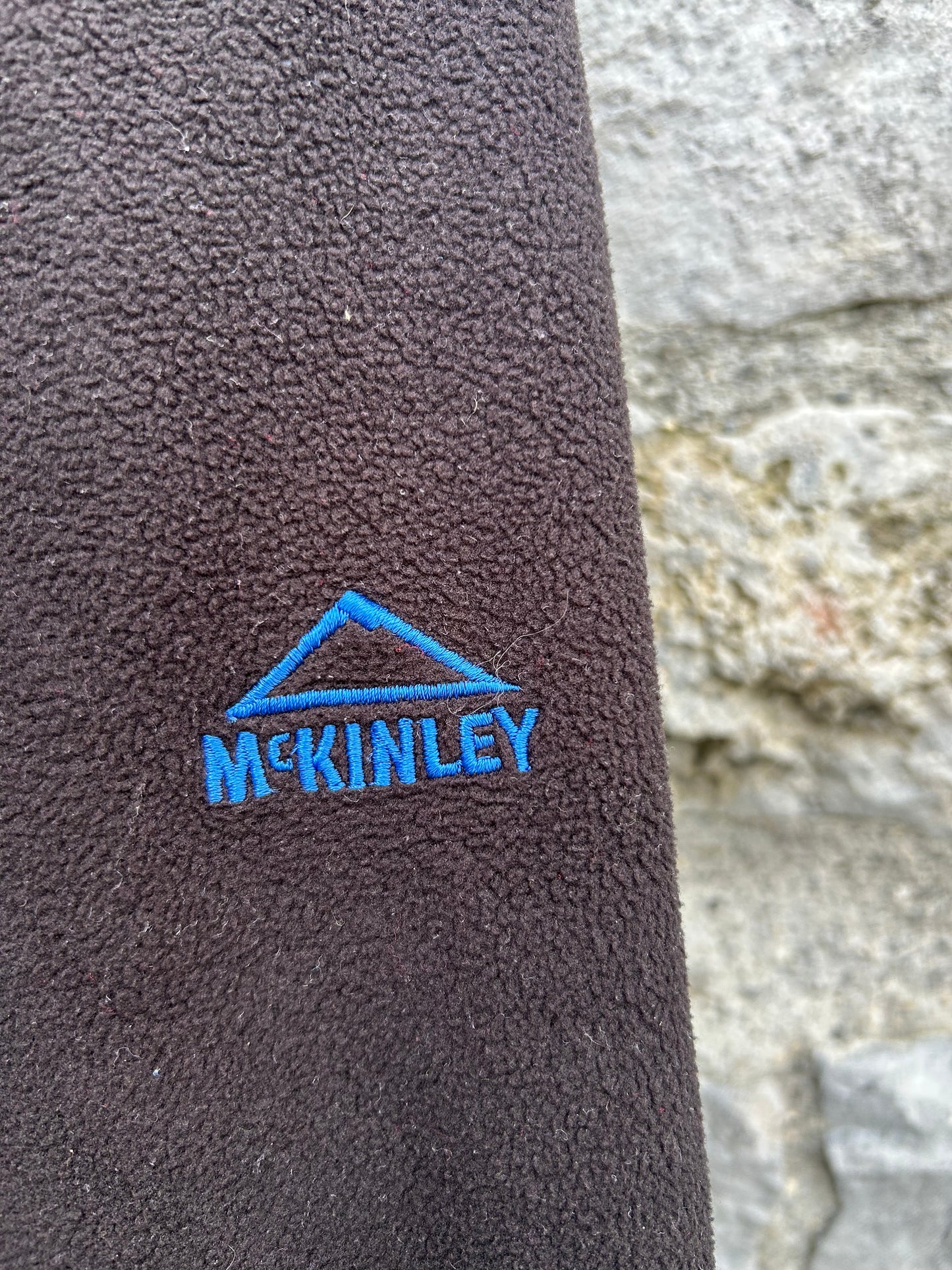 Black fleece  9-10y (134-140cm)