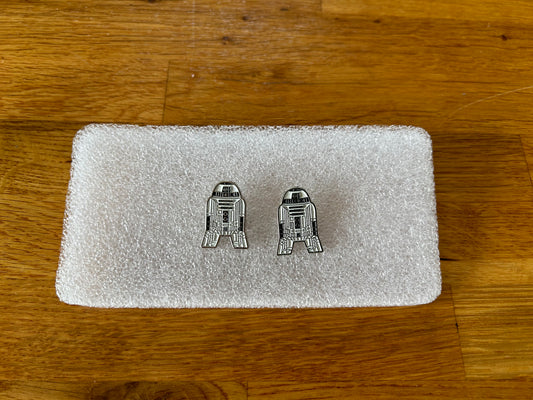 Black R2D2 cufflinks