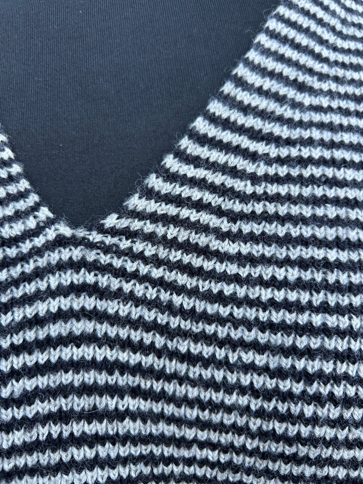 90s grey&black stripy jumper uk 12-14