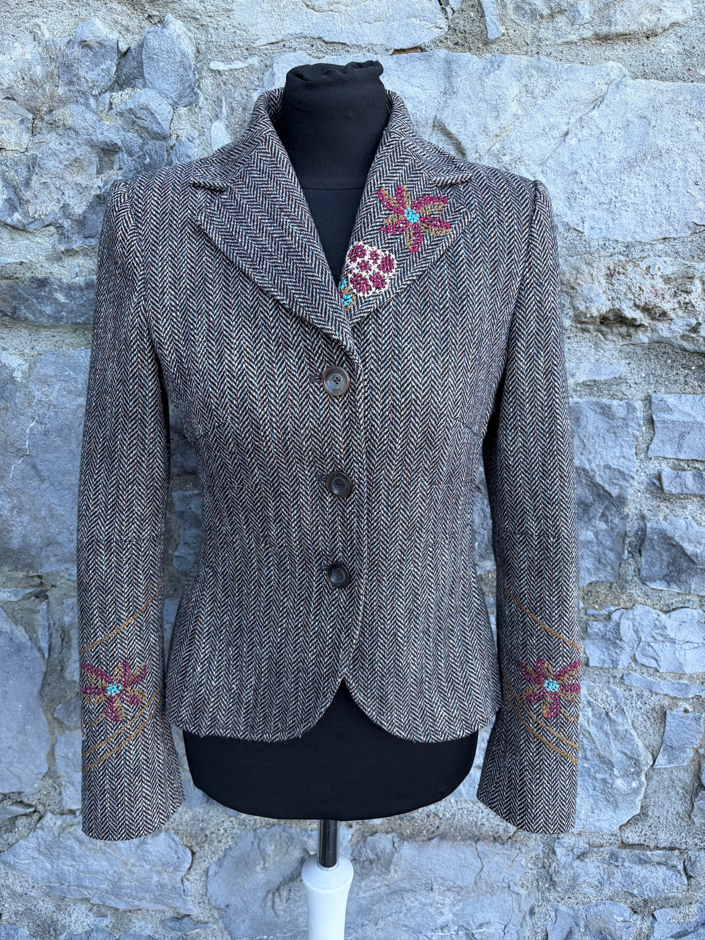 Herringbone tweed blazer with embroidered flowers uk 6