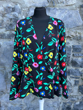 Load image into Gallery viewer, Floral black wrap top uk 14
