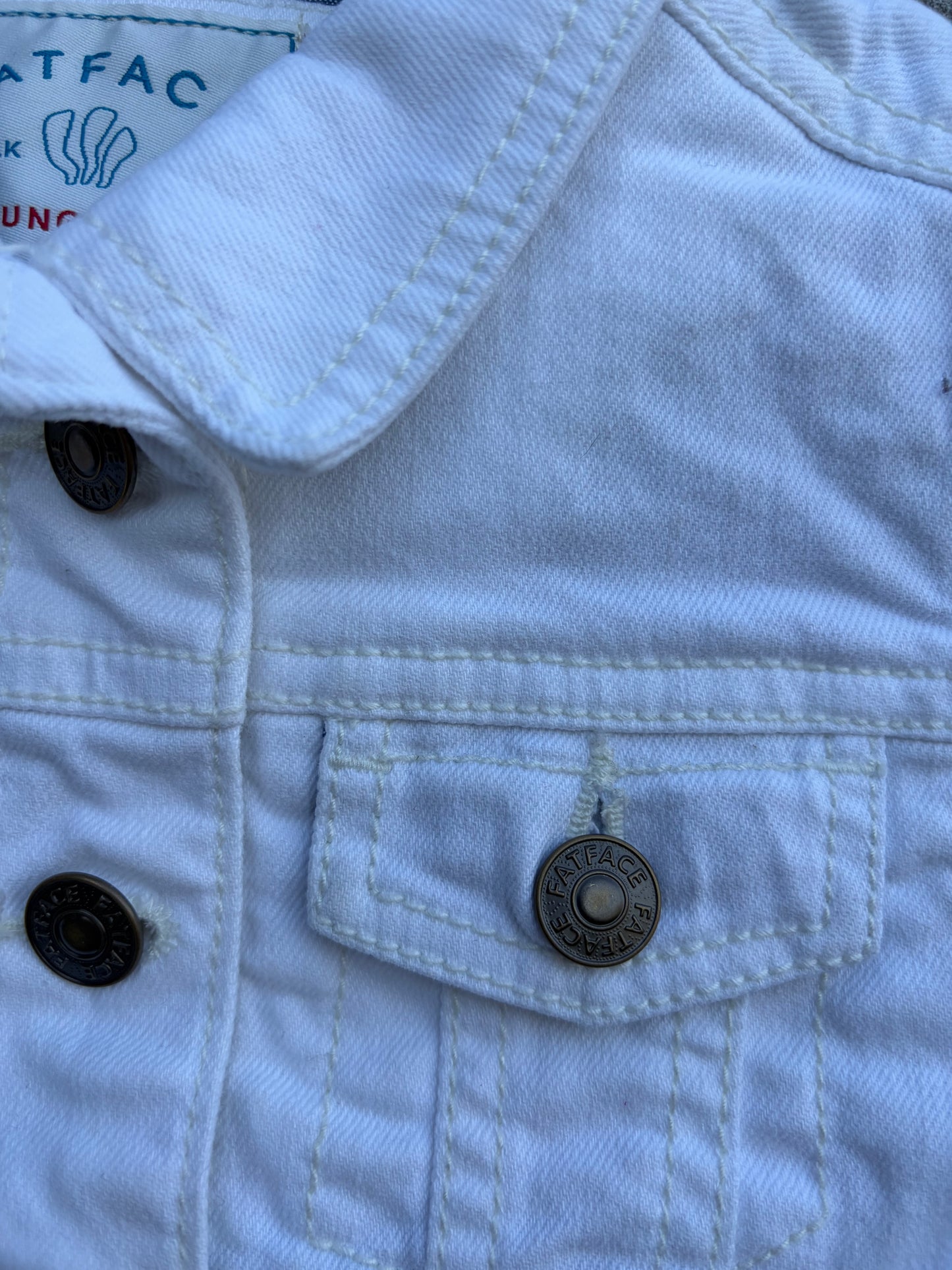 White denim jacket 3-4y (98-104cm)