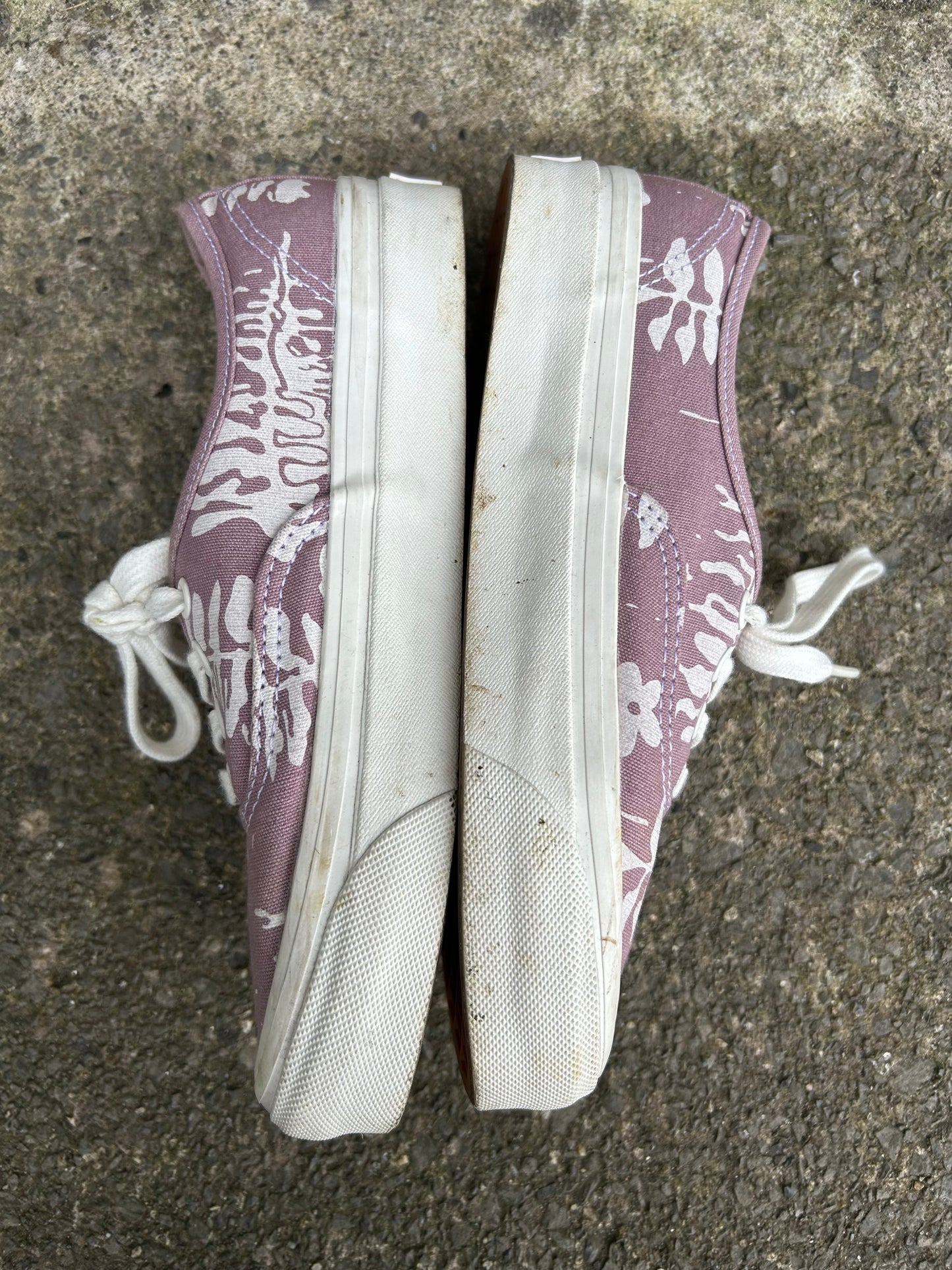 Authentic 44 DX low-top sneakers  uk 2.5 (eu 35)