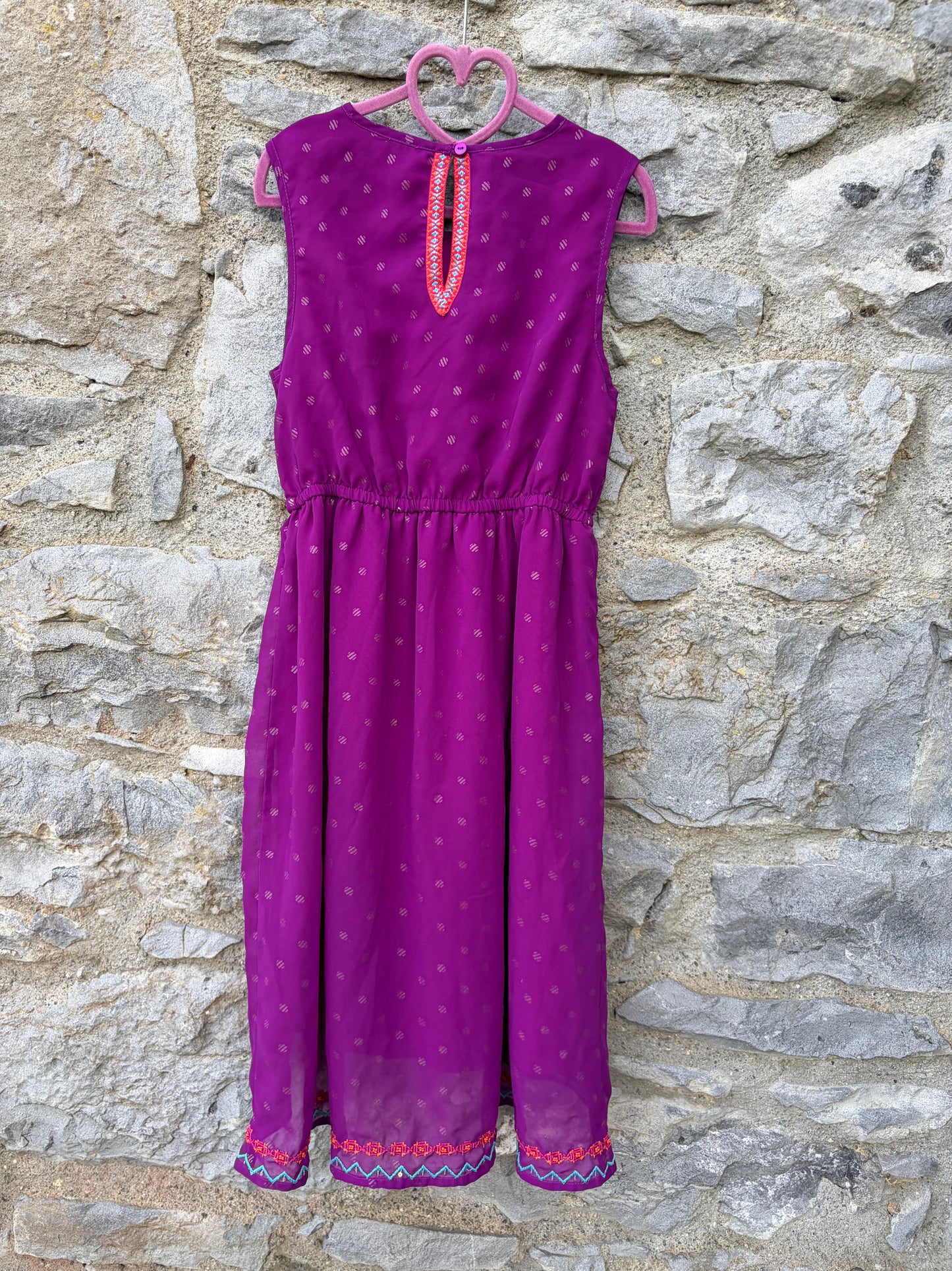 Purple embroidered dress  10y (140cm)