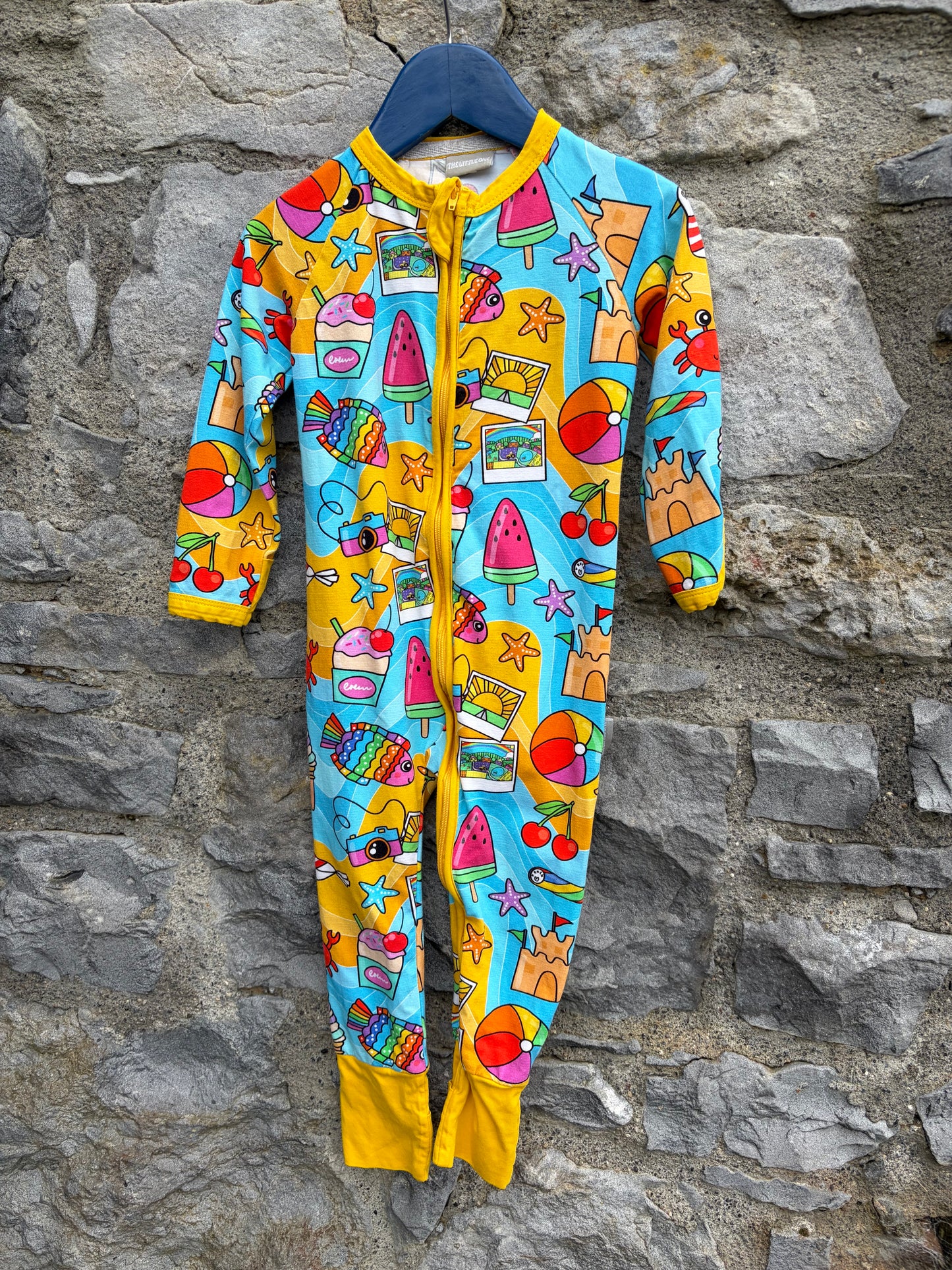 Colourful beach side onesie  18-24m (86-92cm)