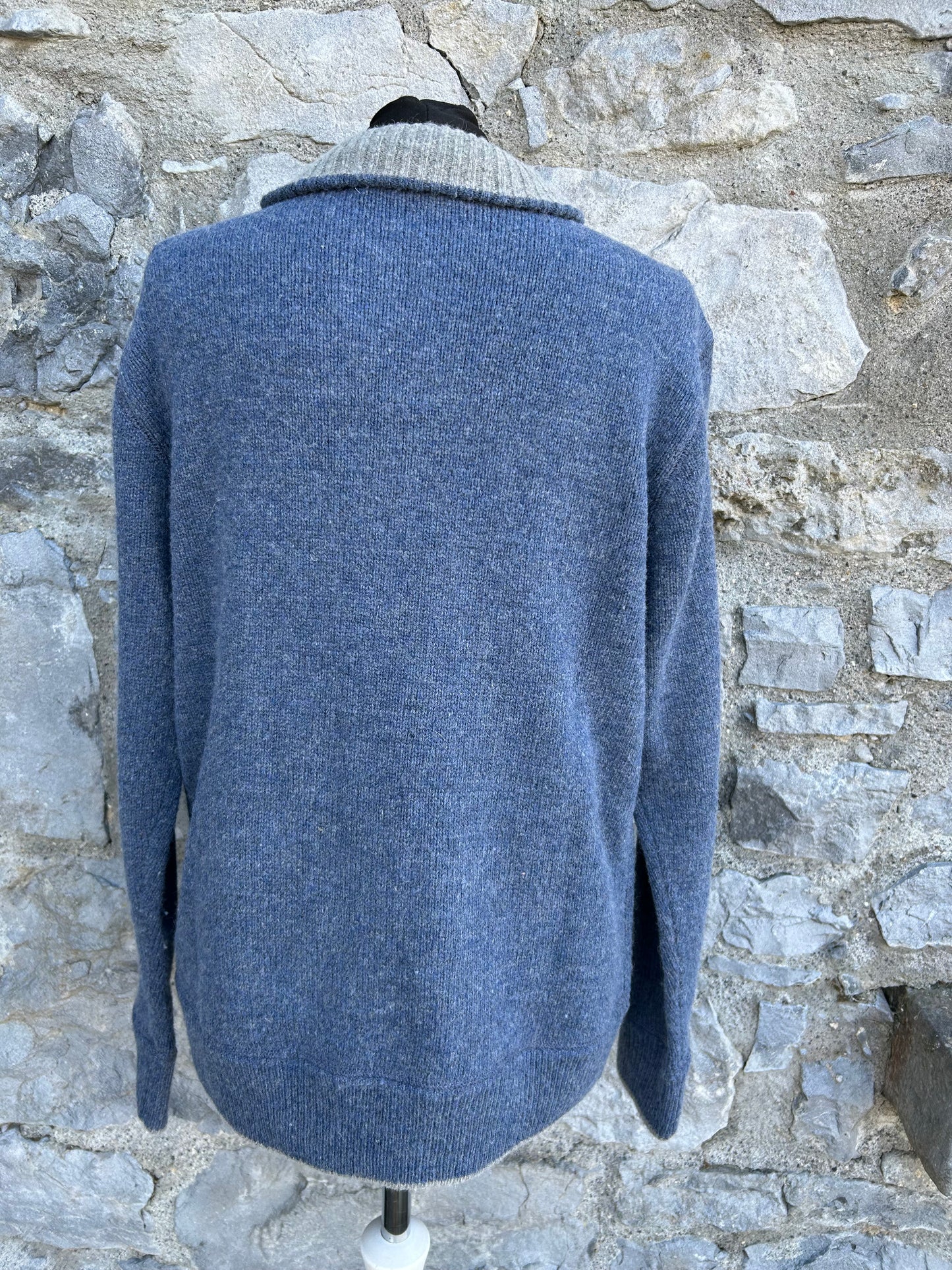 Greyish blue woolly jumper Small