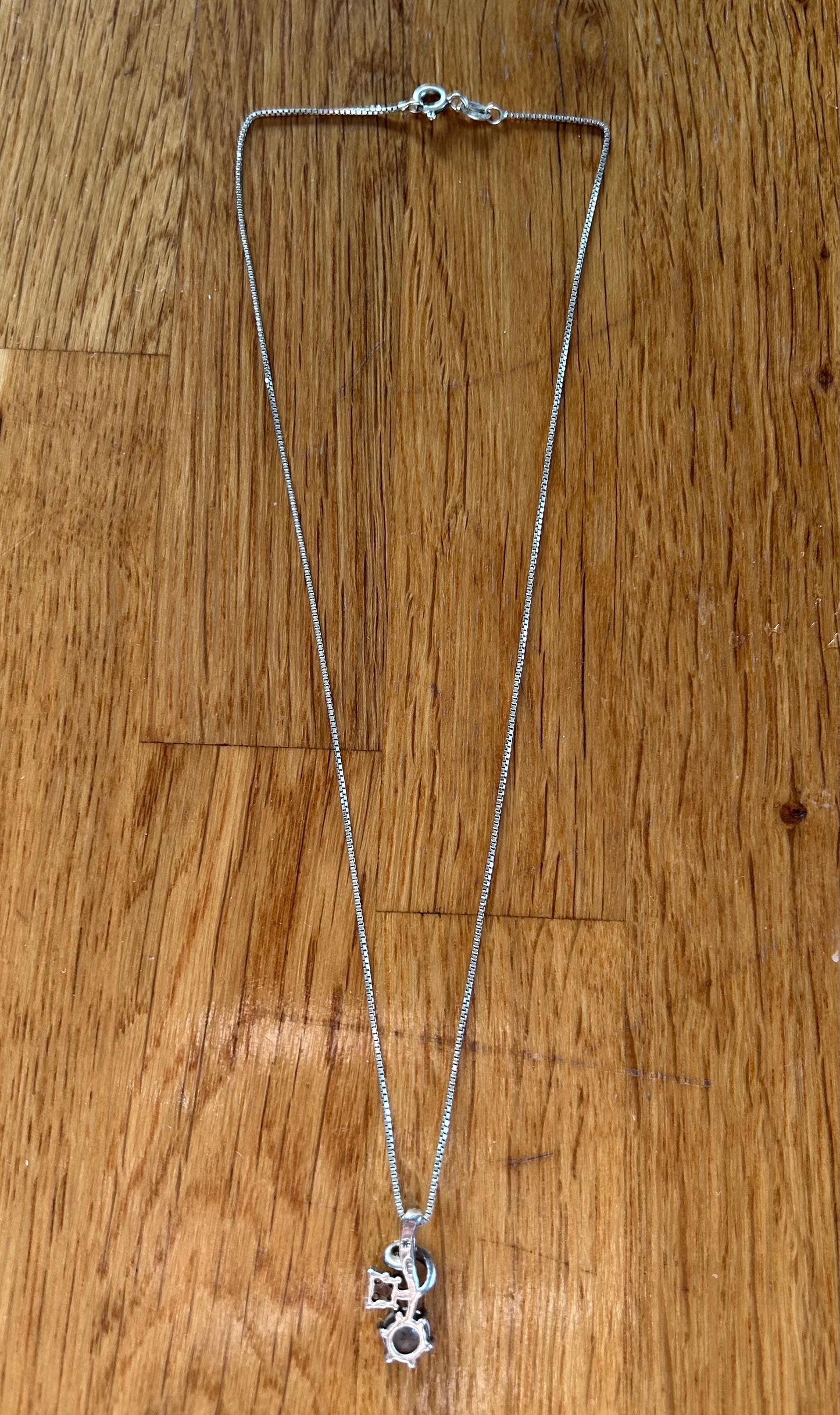 Zyrcon&silver necklace