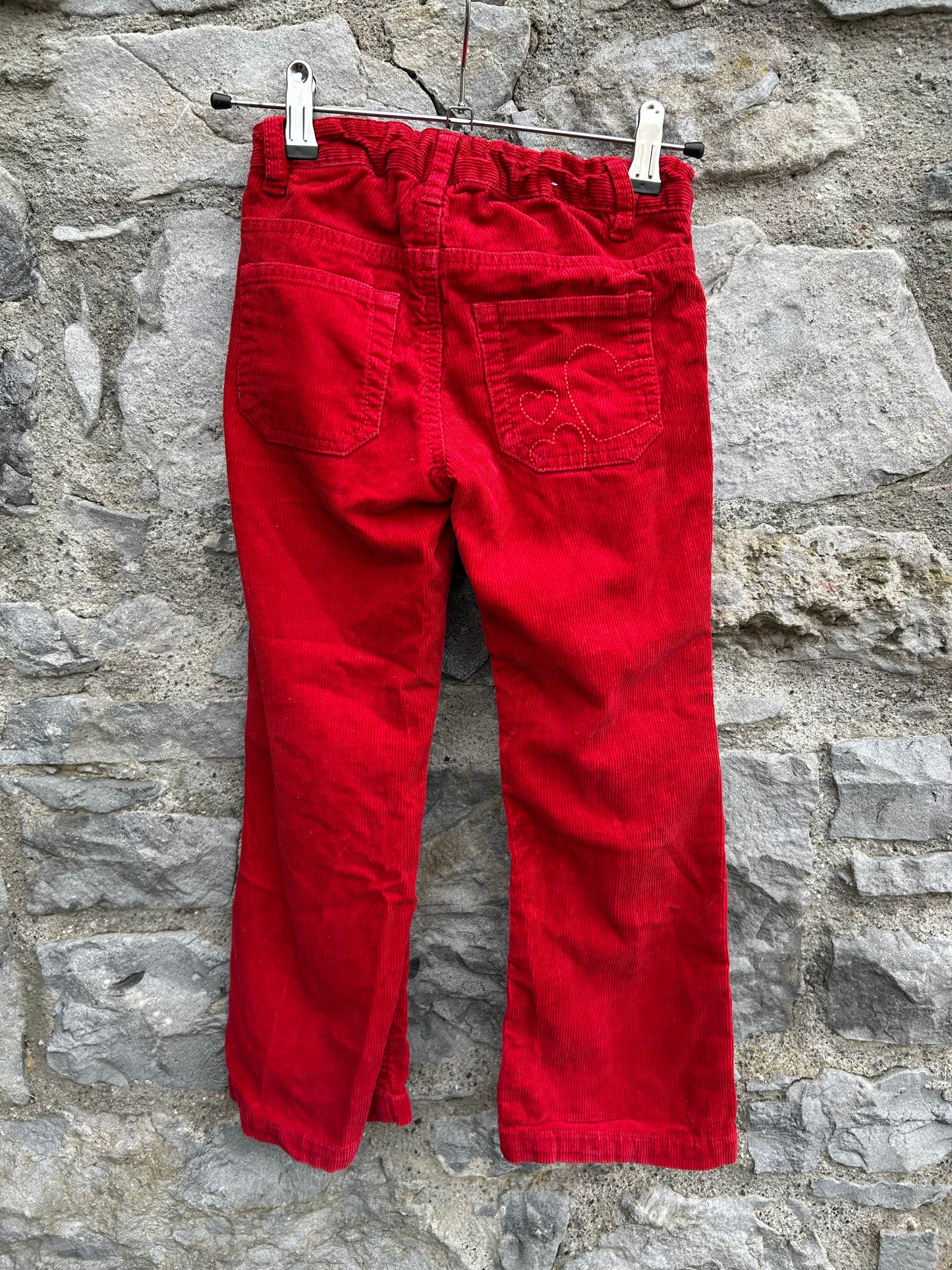 Red cords 5-6y (110-116cm)