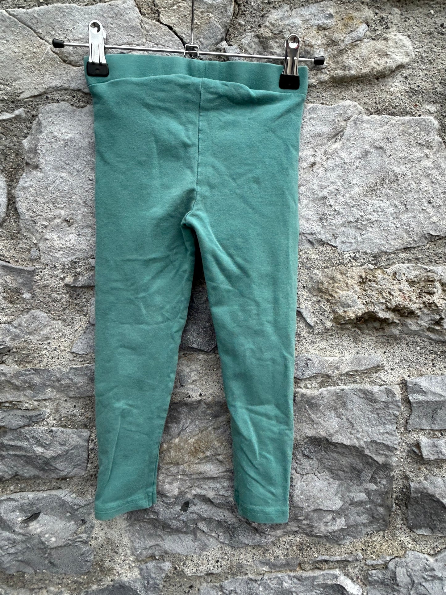 Army green leggings  5y (110cm)
