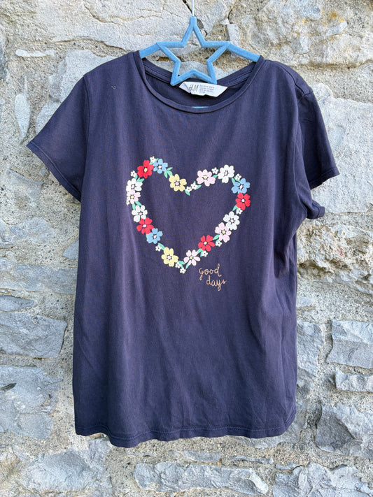 Floral heart T-shirt 9-10y (134-140cm)