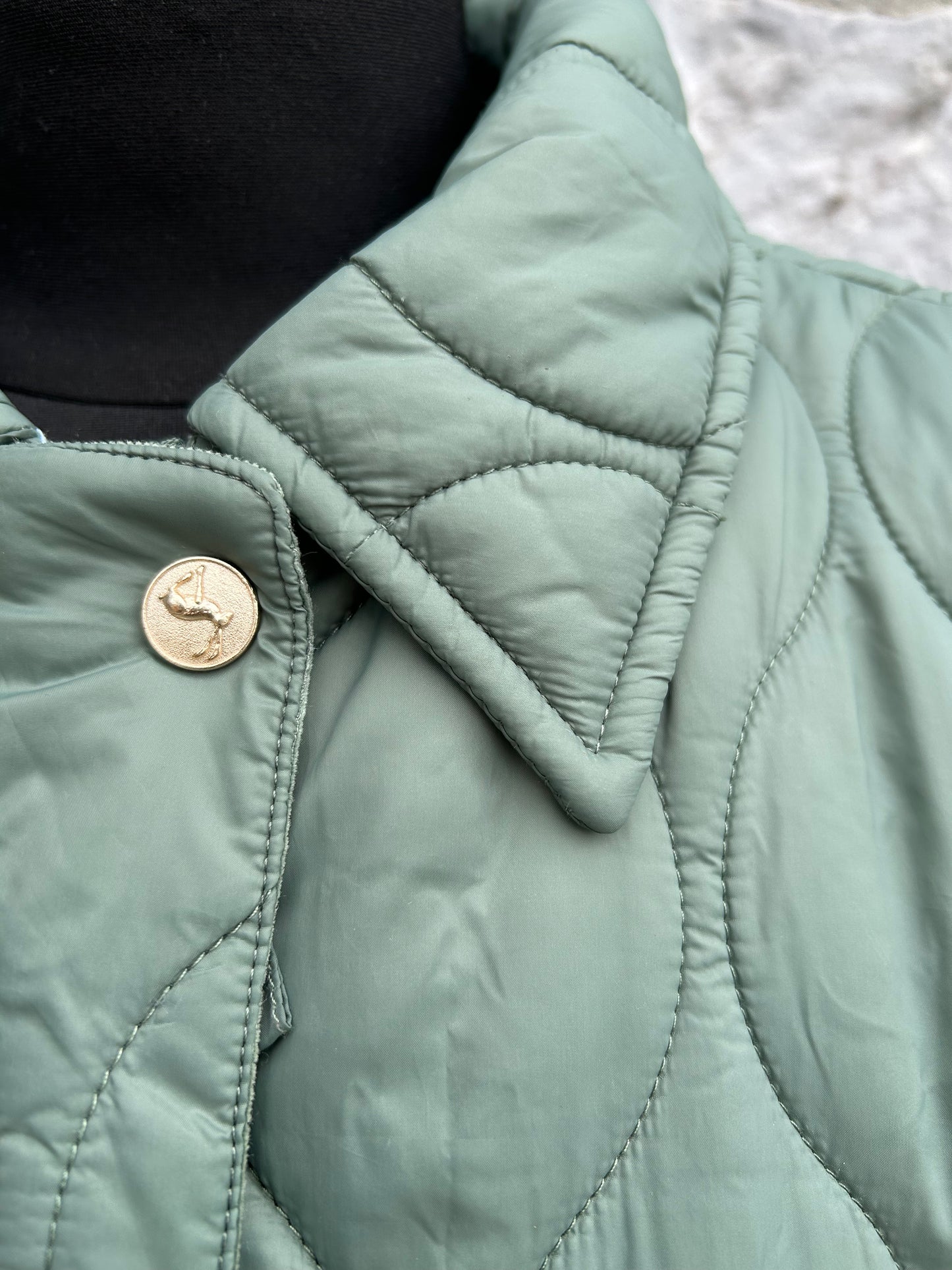 Khaki quilted gilet uk 14