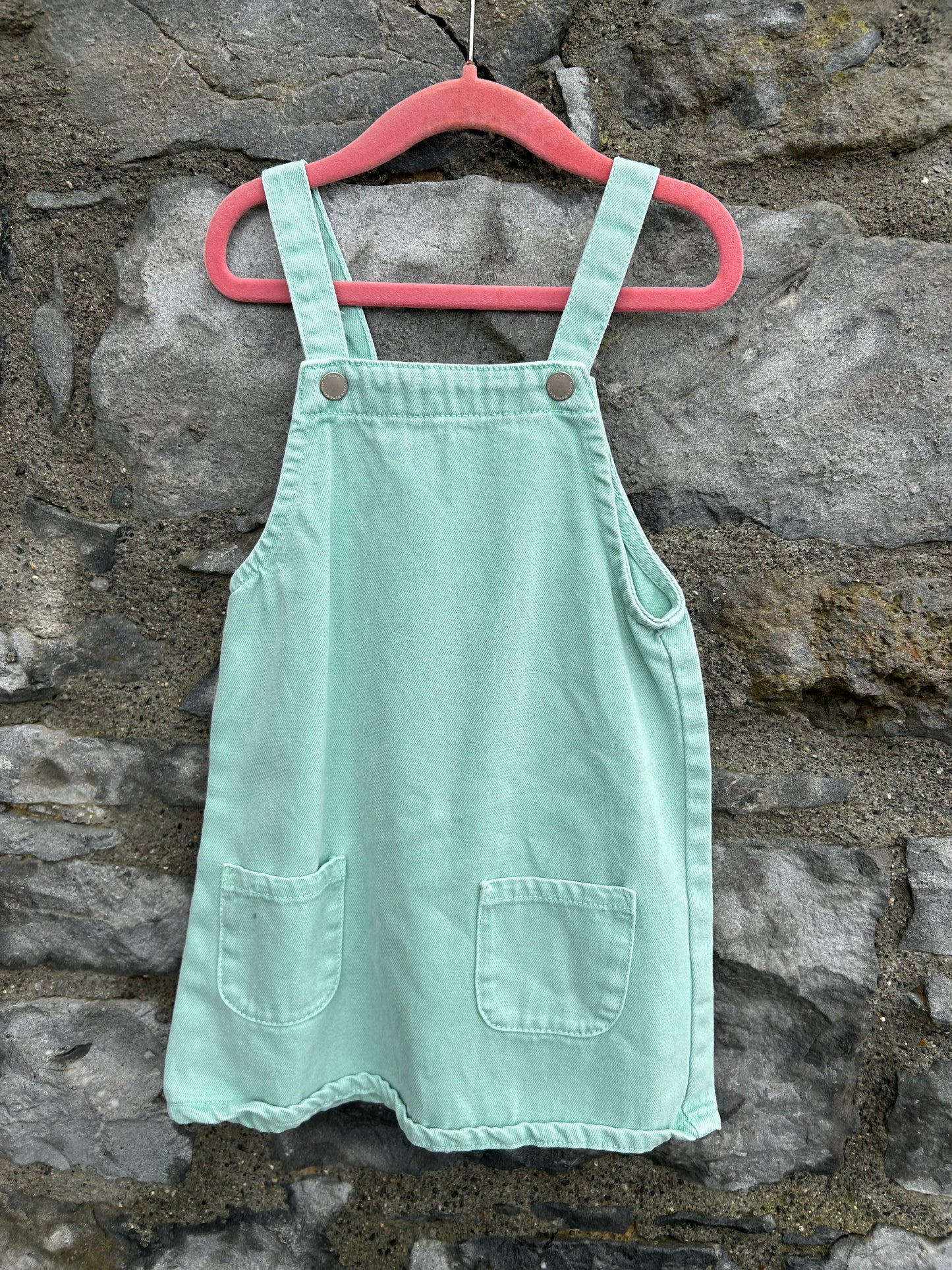 Mint denim pinafore 3-4y (98-104cm)