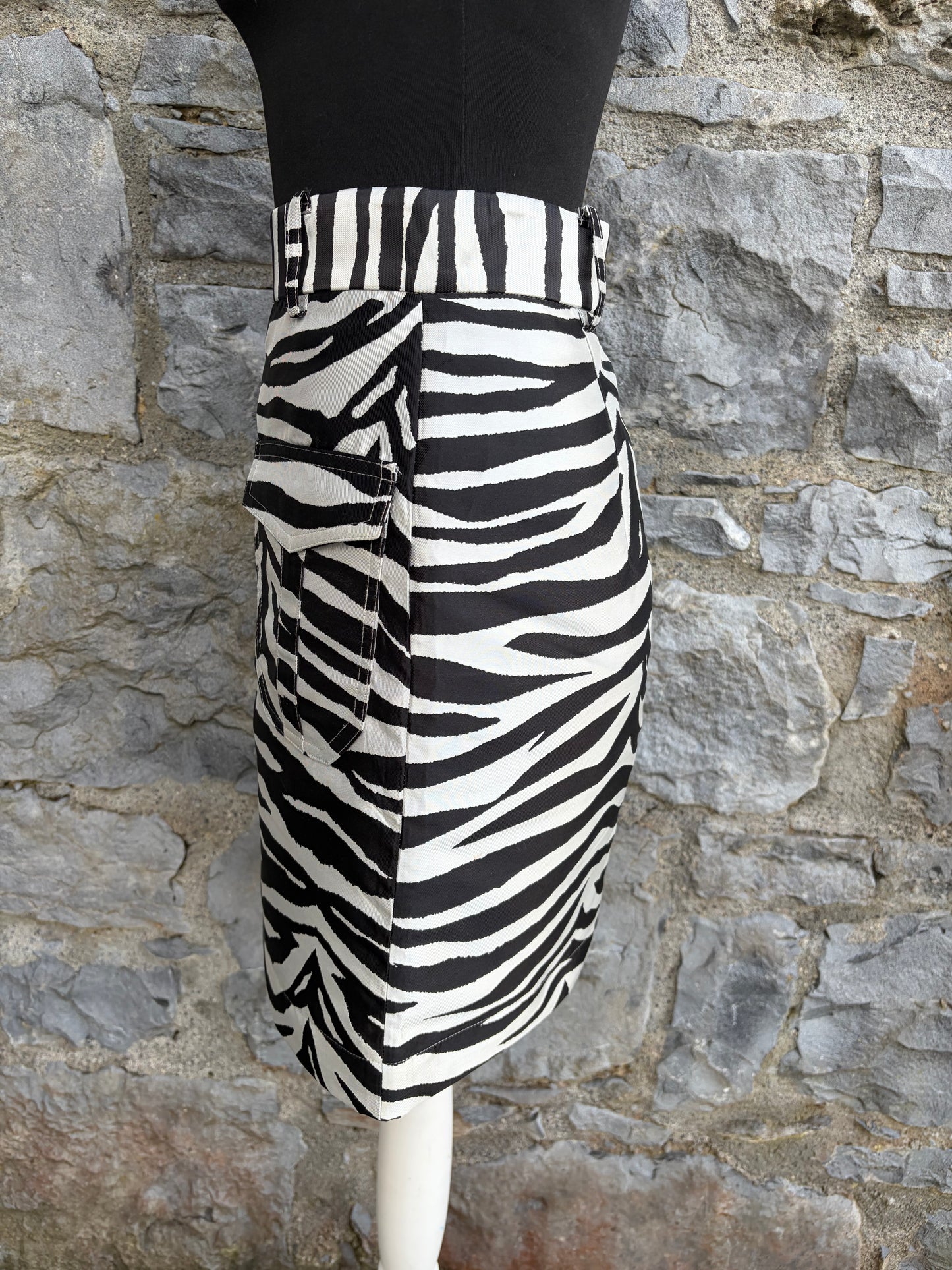 Jacquard Short zebra skirt uk 6-8